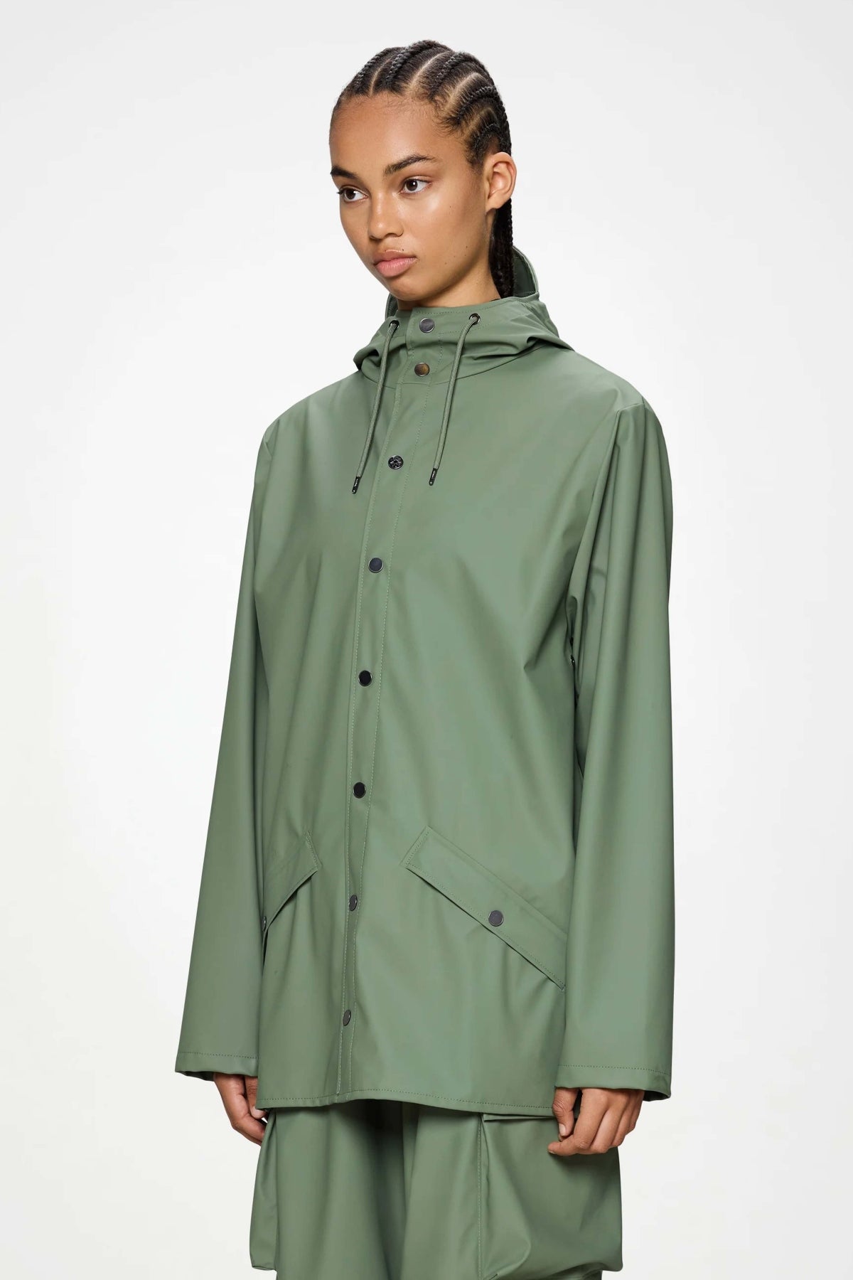RAINS JACKET W en color VERDE  (4)