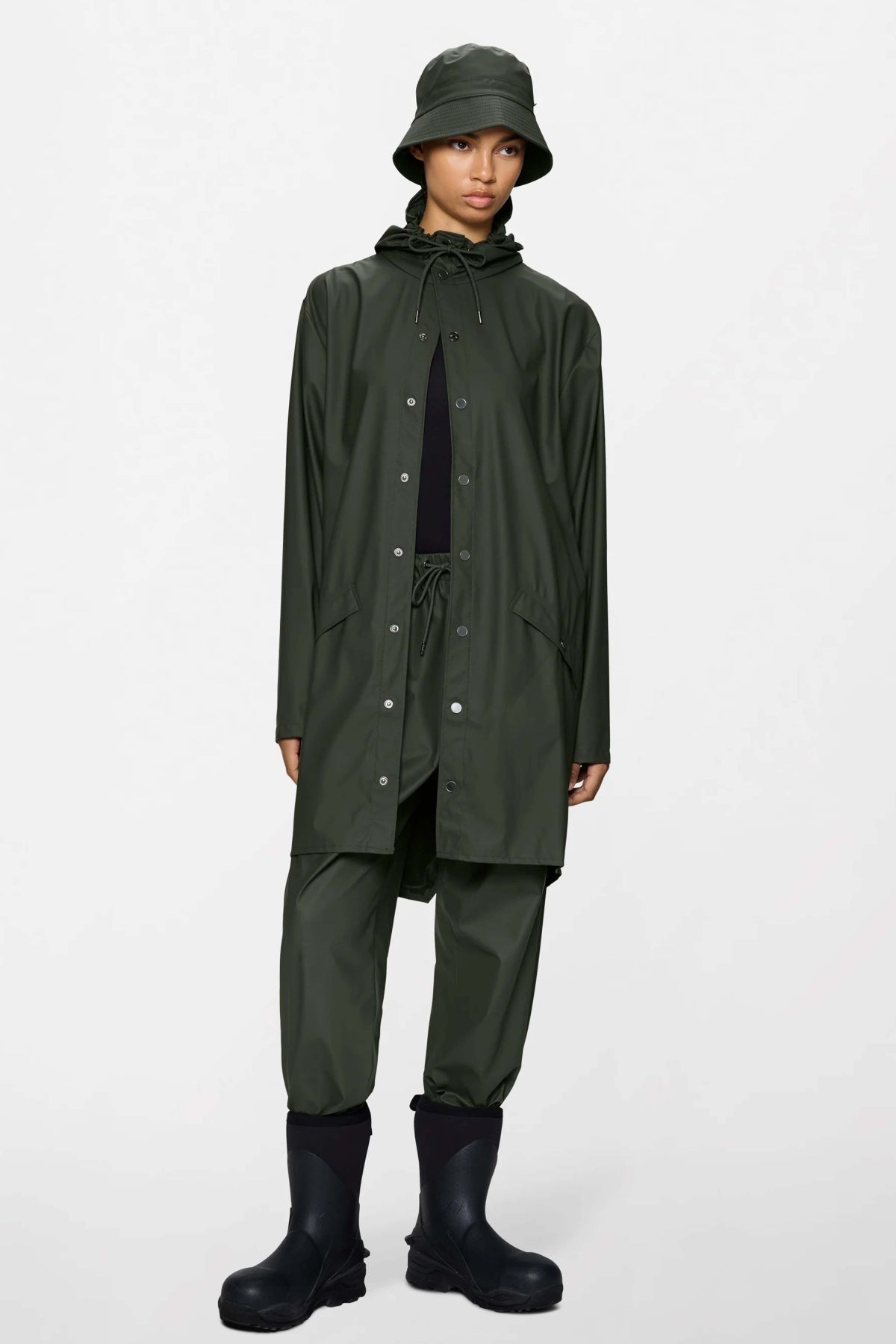 RAINS LONG JACKET W en color GRIS  (1)
