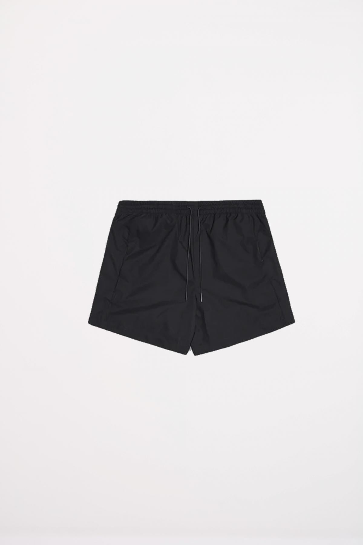RAINS MITO SHORTS en color NEGRO  (2)