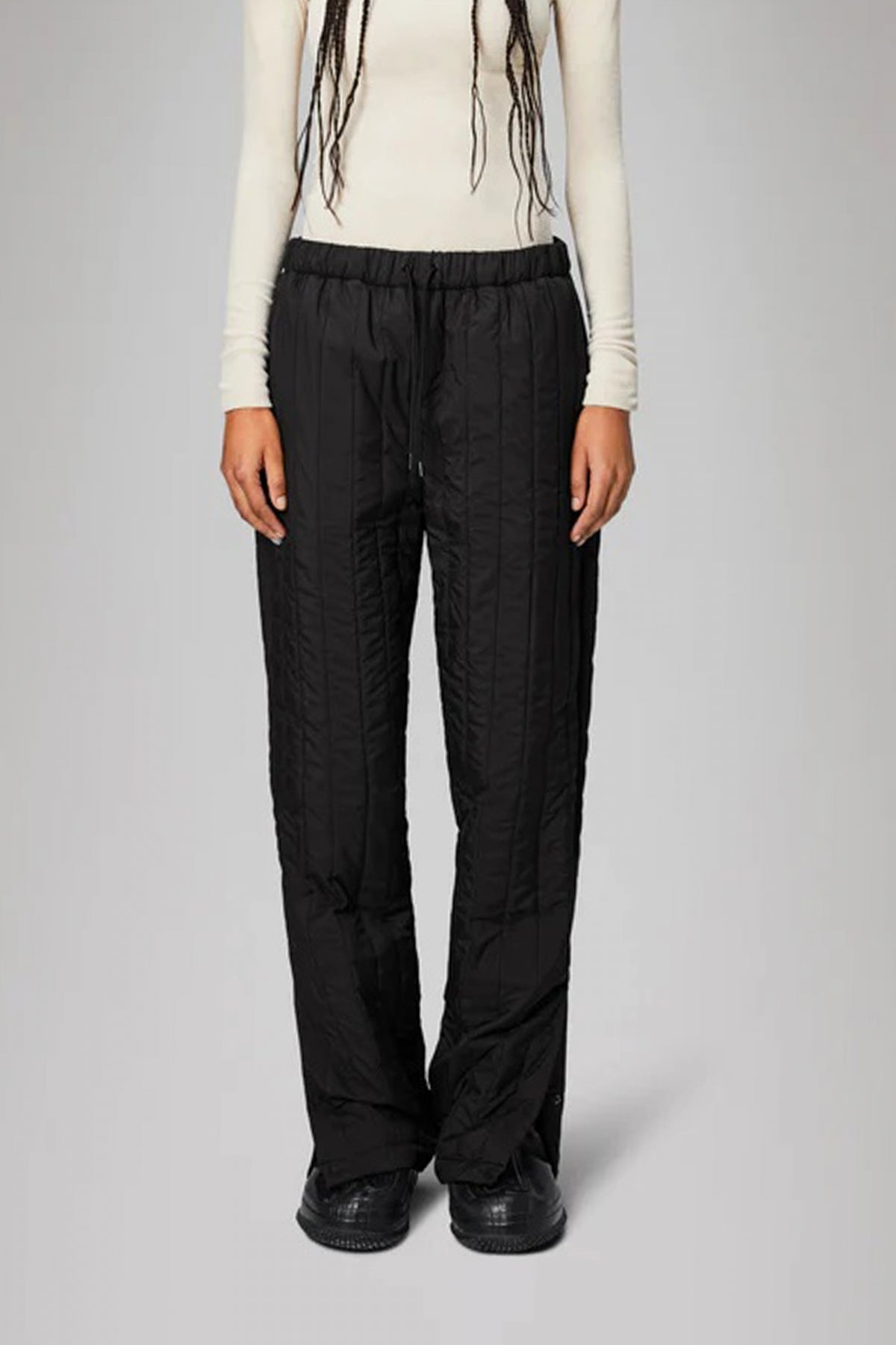 RAINS  BANJA LINER PANTS REGULAR T en color NEGRO  (1)