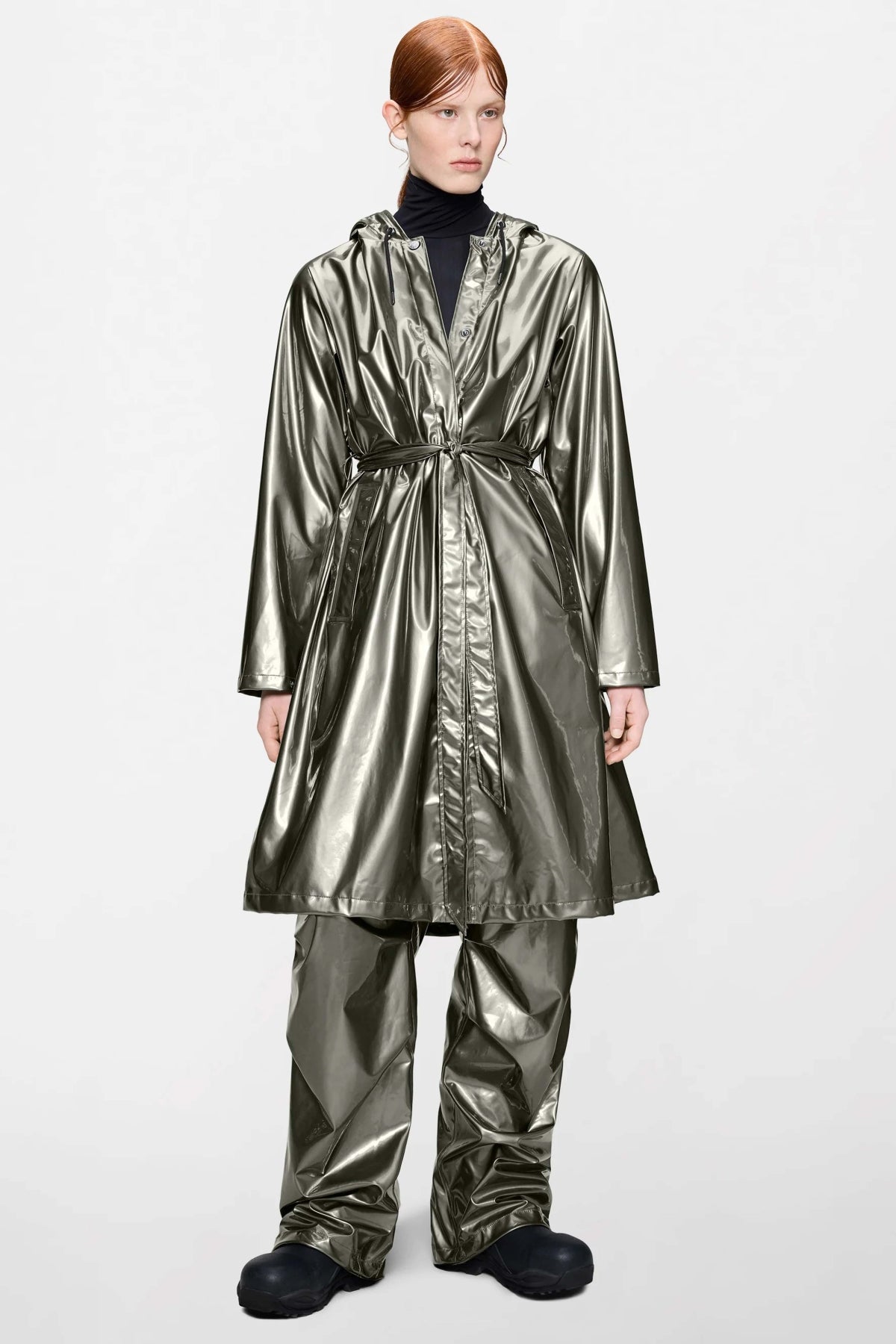 RAINS A LINE LONGER W JACKET W en color PLATA  (1)
