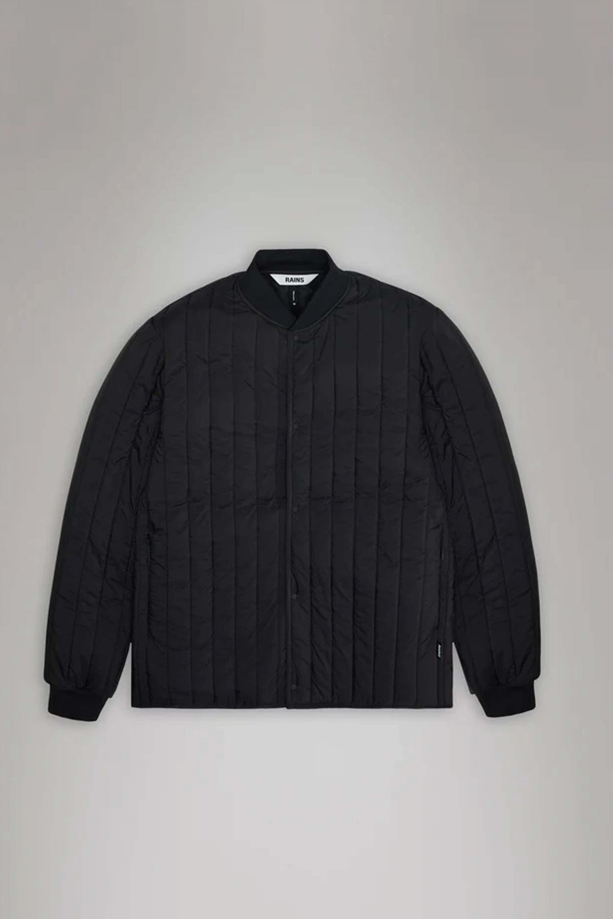 RAINS BANJA LINER BOMBER JACJET T en color NEGRO  (2)