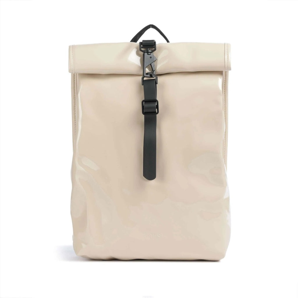 RAINS ROLLTOP RUCKSACK MINI W en color BEIS  (5)