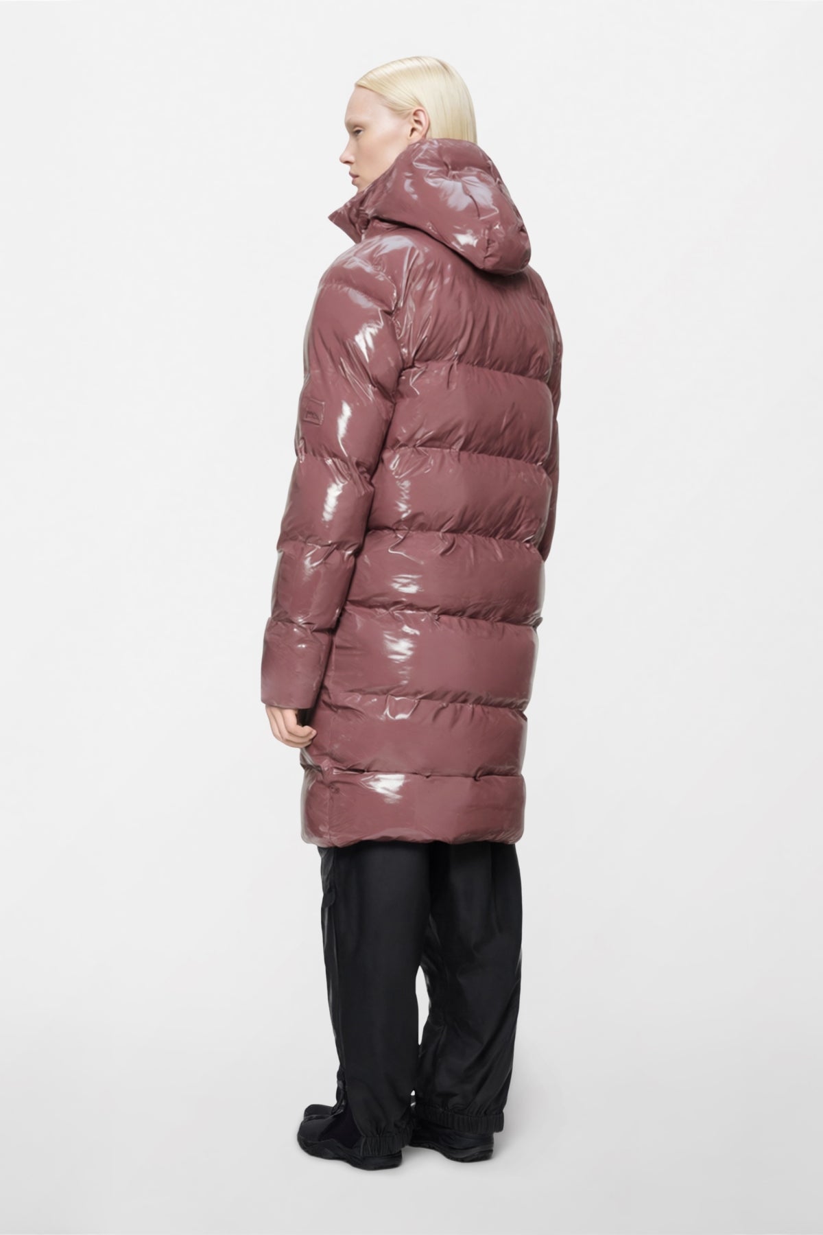RAINS R ALTA LONGER PUFFER JACKET W en color ROSA  (2)