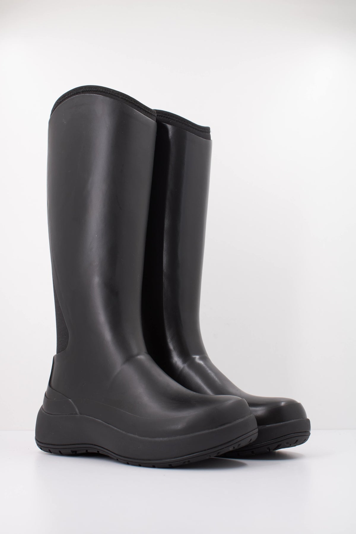 RAINS R THE DRY BOOT HIGH W en color NEGRO  (2)