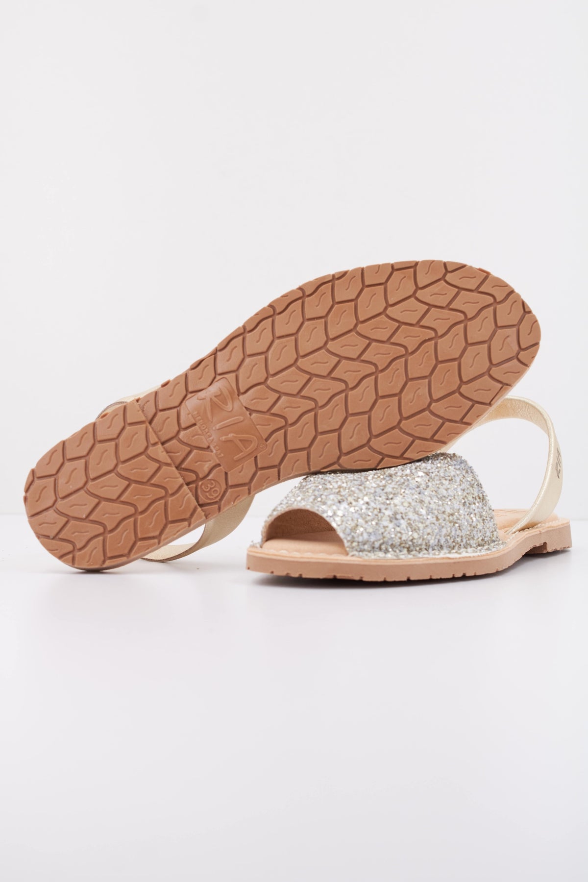 RIA MENORCA   SANDALIA GLITTER en color ORO  (5)