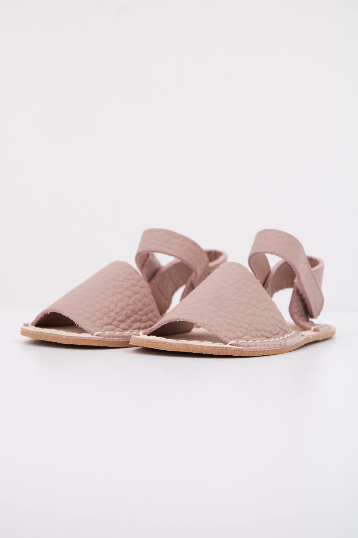 RIA MENORCA  S SANDALIA NIRVANA en color VIOLETA  (2)