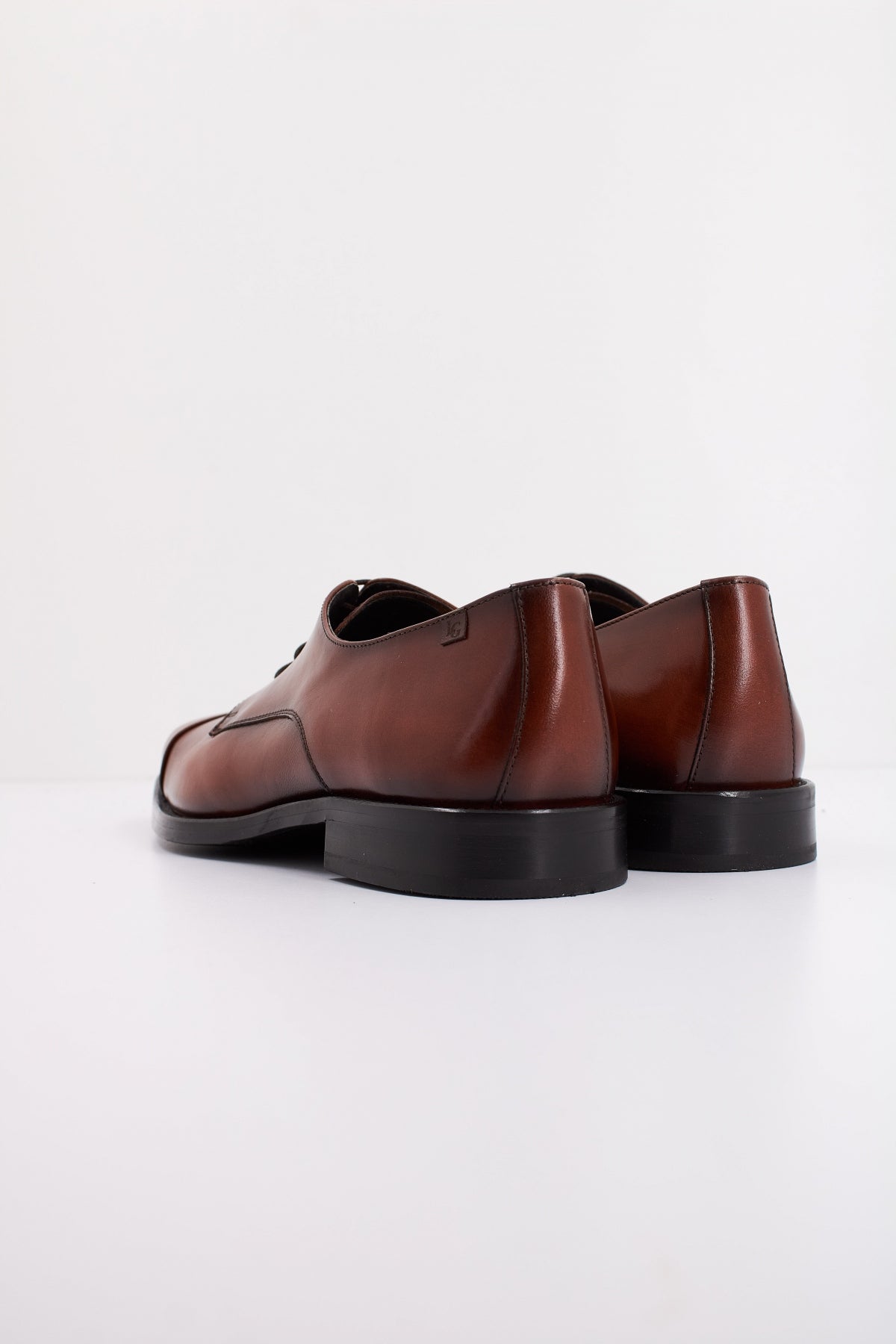 LUIS GONZALO H  en color MARRON  (4)