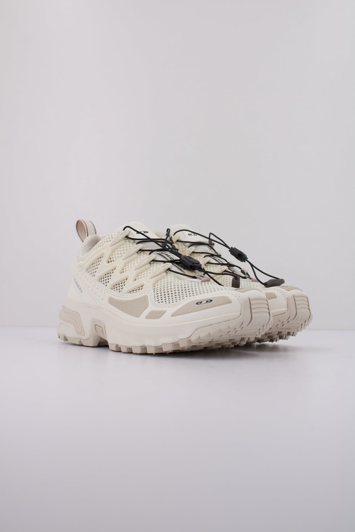 SALOMON BAJO ACS OG en color BLANCO  (2)