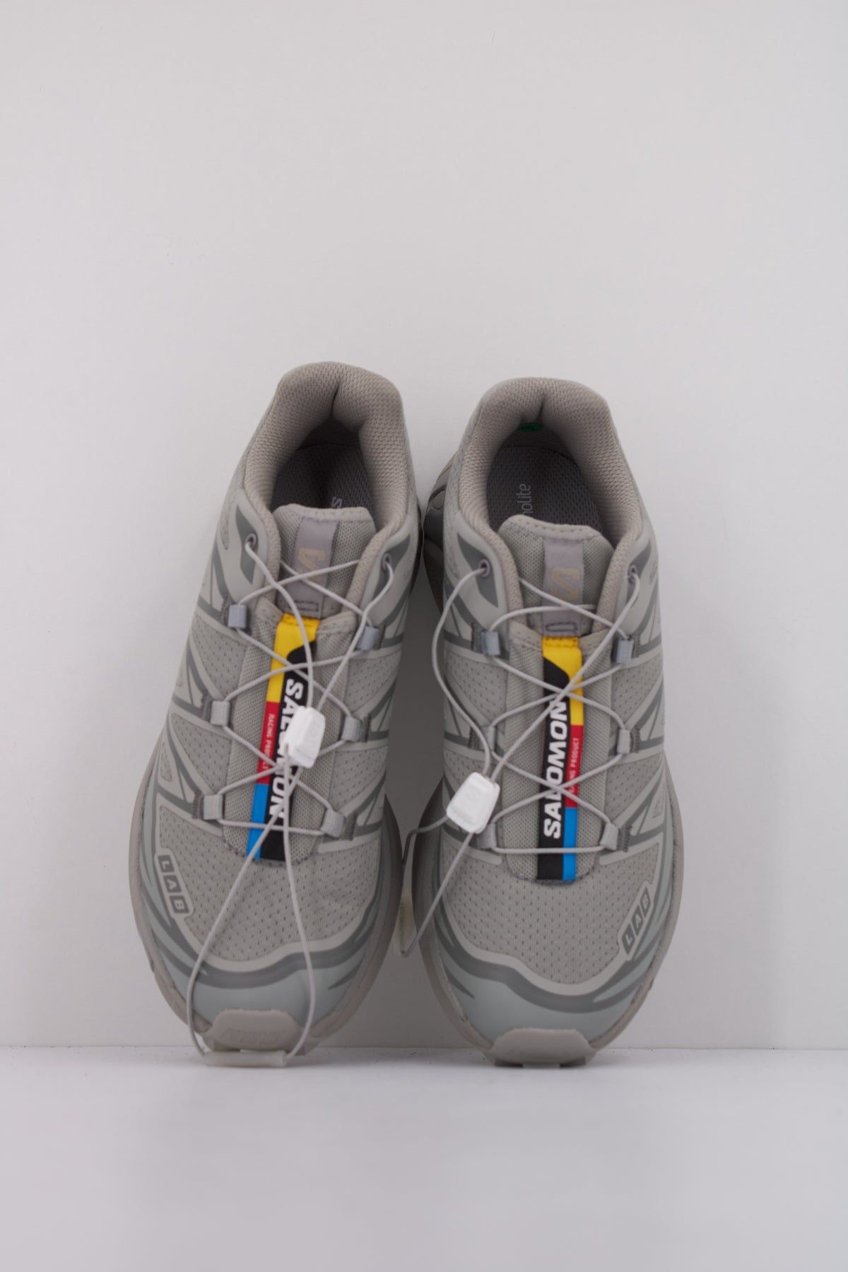 SALOMON XT  en color GRIS  (3)