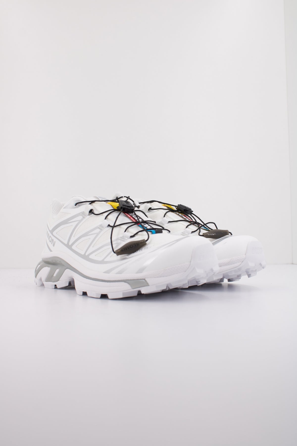 SALOMON XT  GTX en color BLANCO  (2)