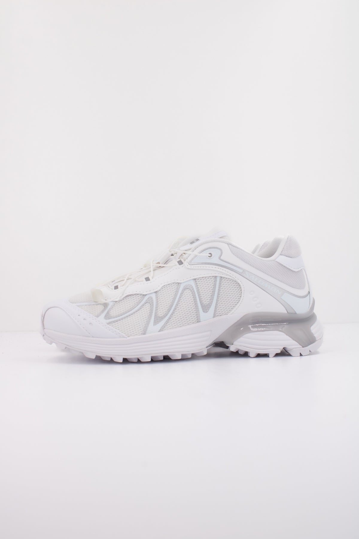 SALOMON XT WHISPER en color BLANCO  (1)