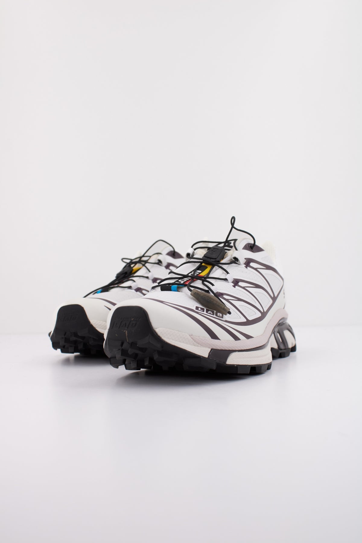 SALOMON XT  en color BLANCO  (2)