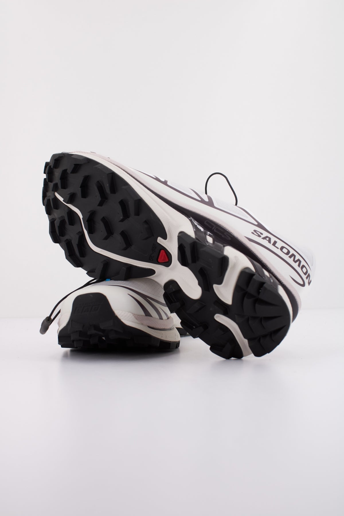 SALOMON XT  en color BLANCO  (5)