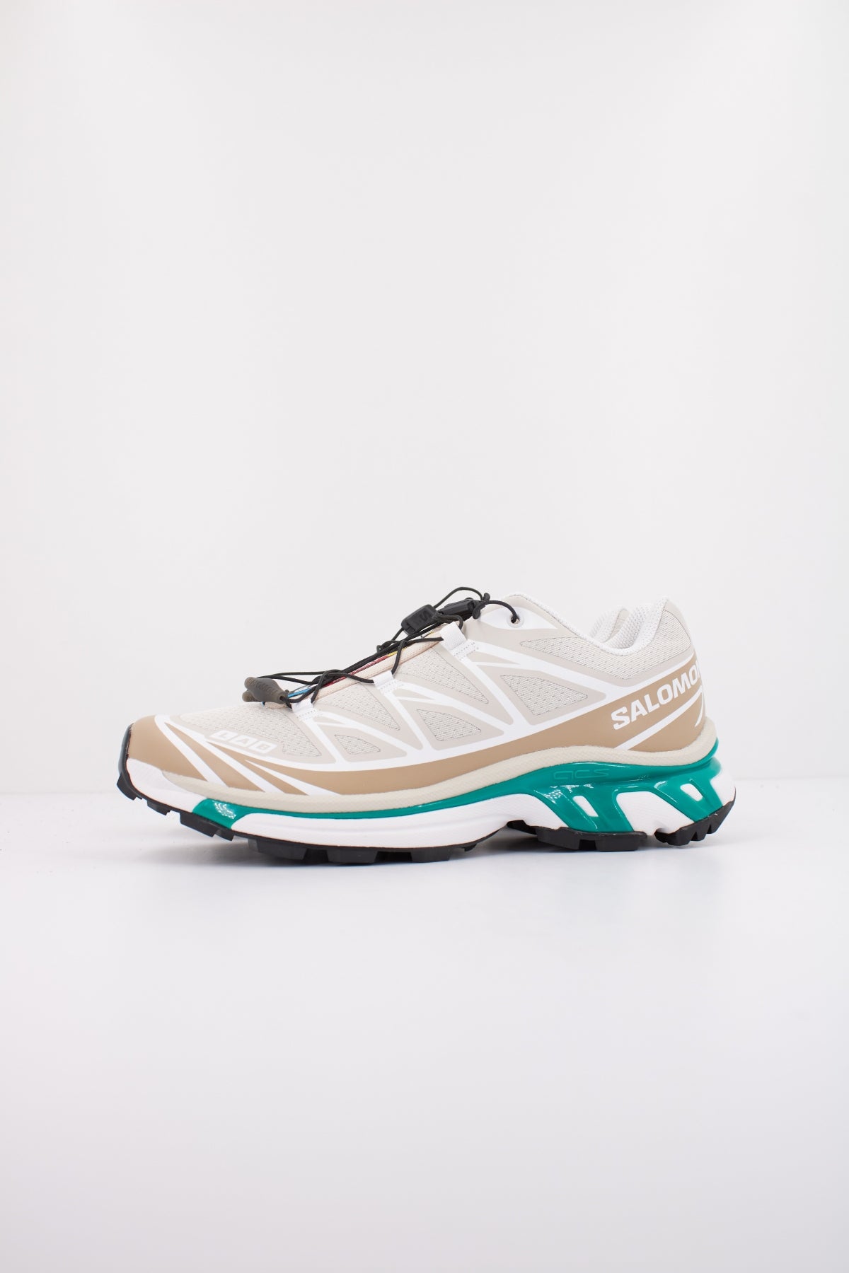 SALOMON XT  en color MARRON  (1)