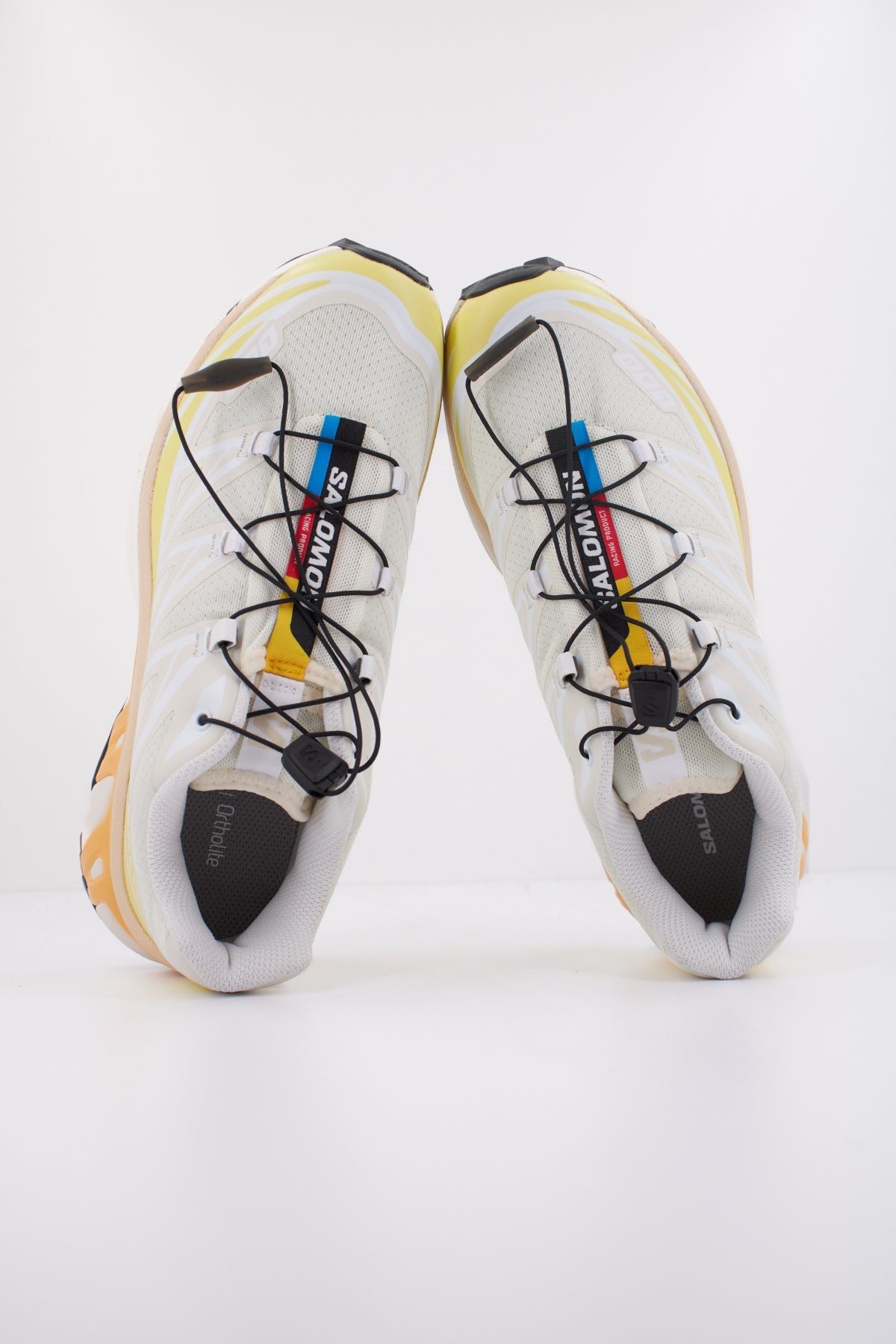 SALOMON BAJO XT  en color AMARILLO  (3)