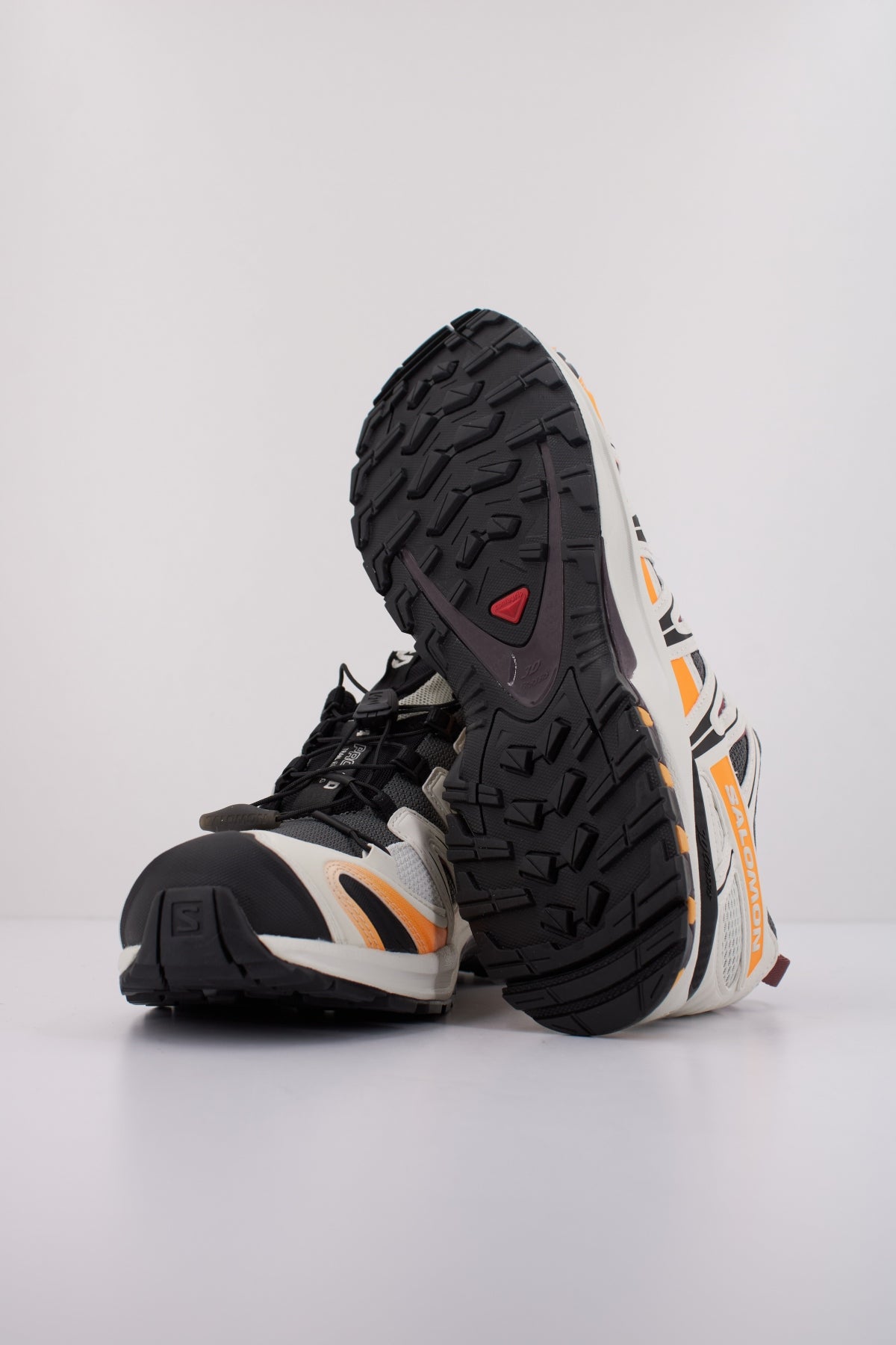 SALOMON XA PRO D en color BLANCO  (5)