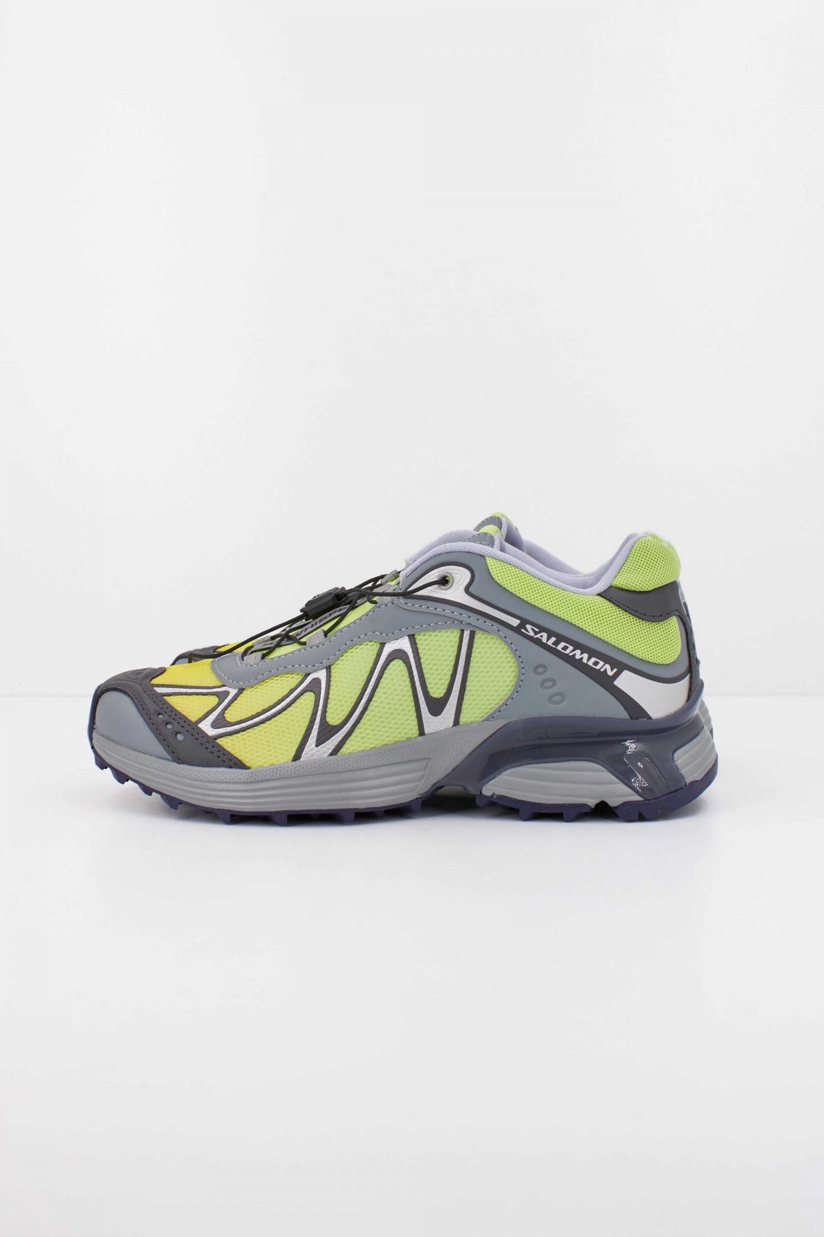 SALOMON XT WHISPER en color VERDE  (1)