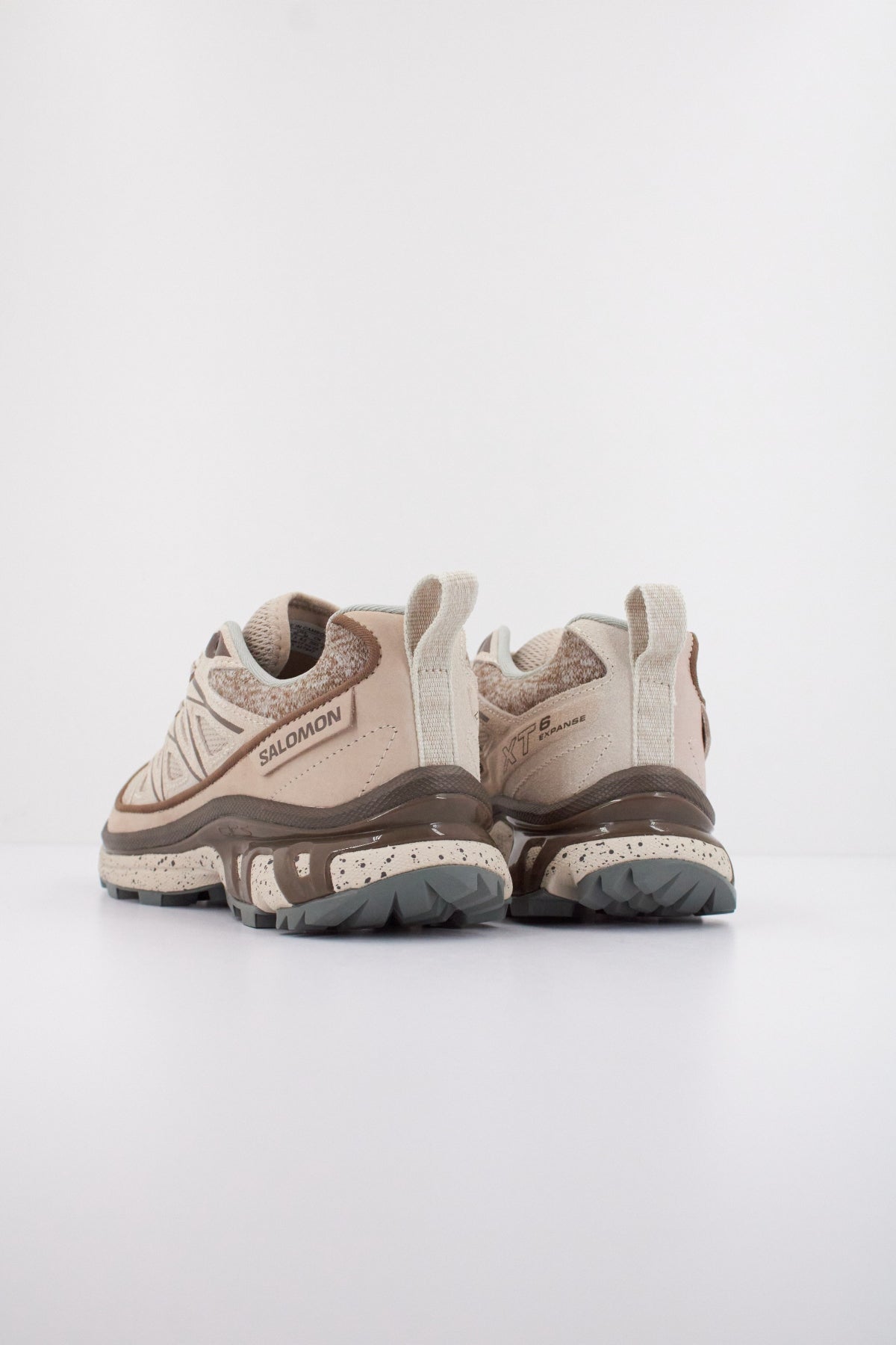 SALOMON  BAJO XT  EXPANSE  en color MARRON  (4)