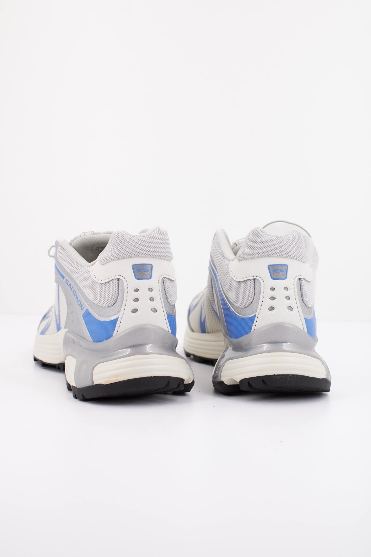SALOMON XT WHISPER en color BLANCO  (4)
