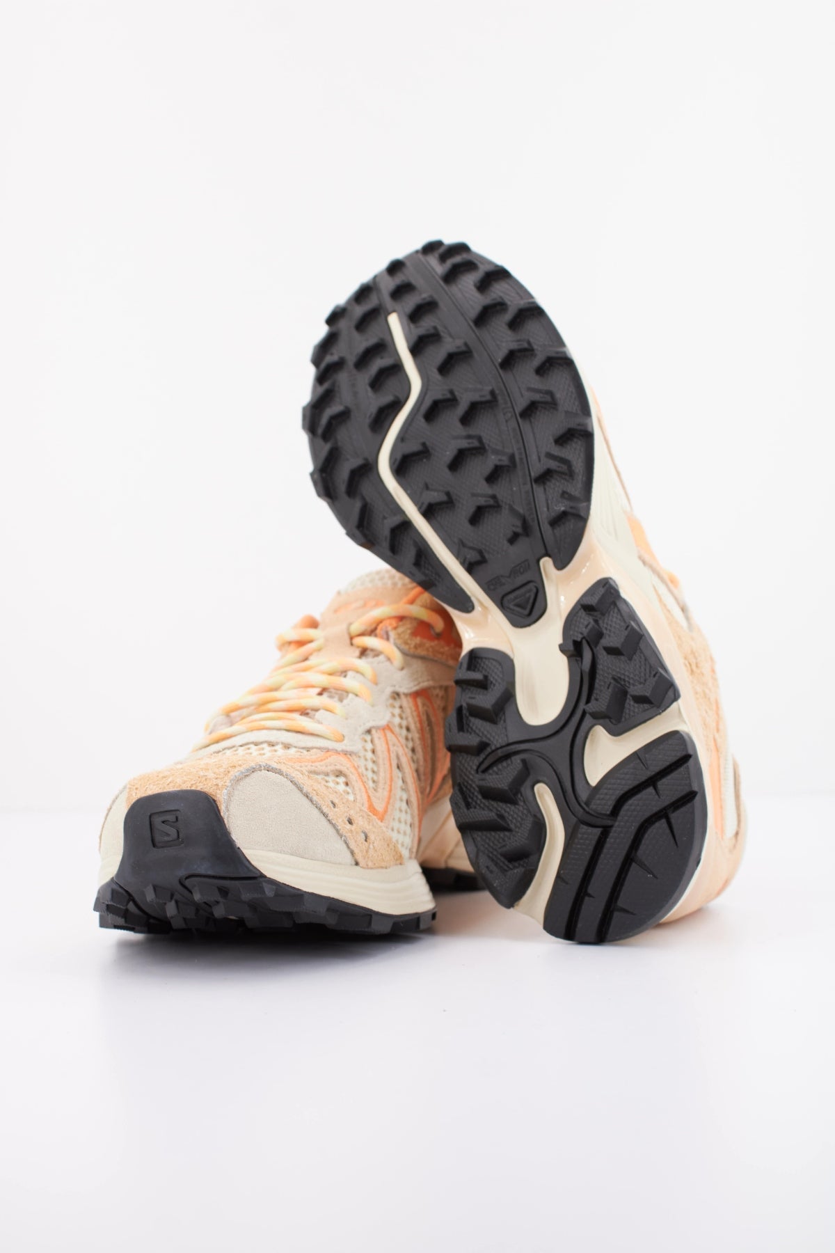 SALOMON XT WHISPER E en color NARANJA  (5)