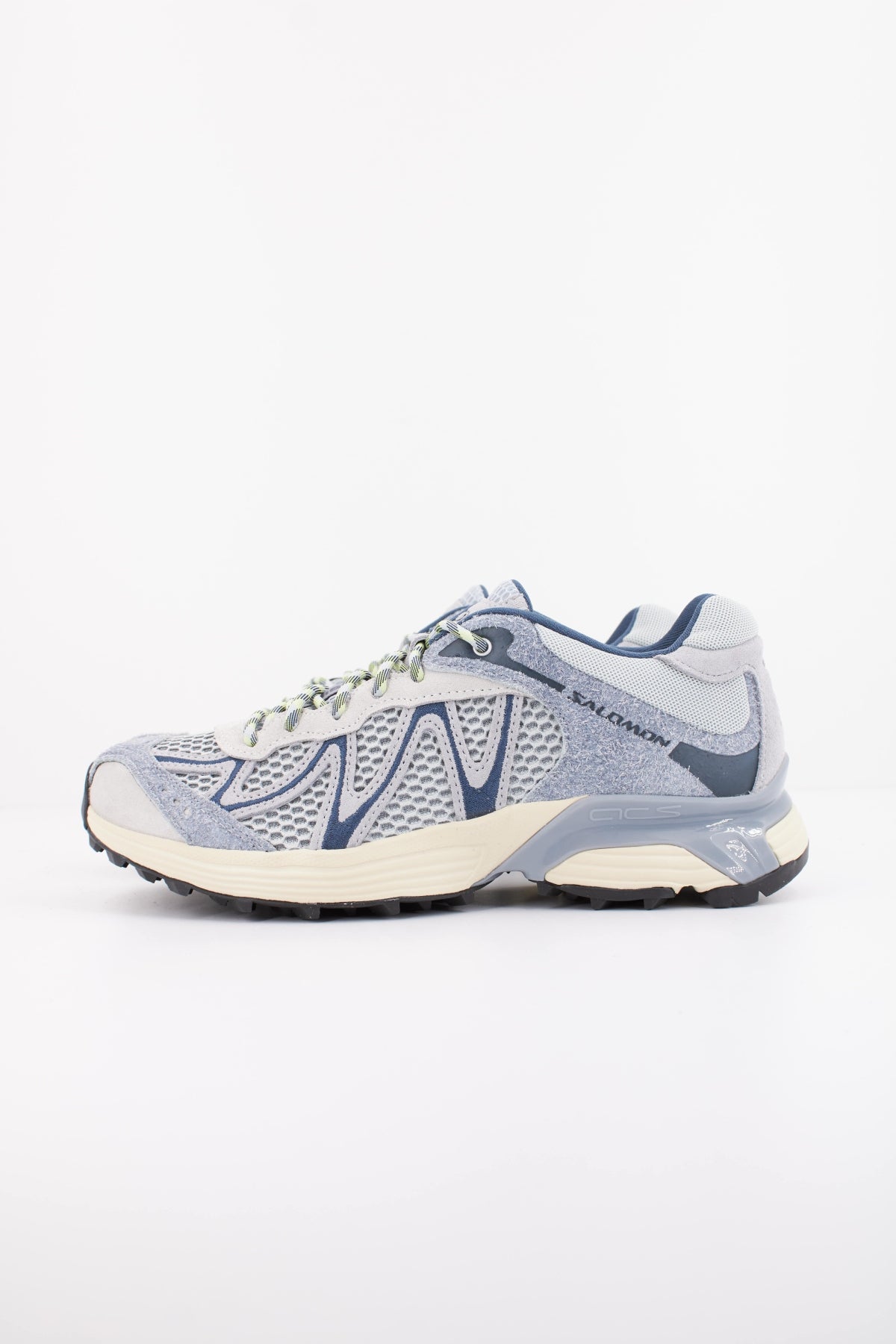 SALOMON XT WHISPER en color AZUL  (1)