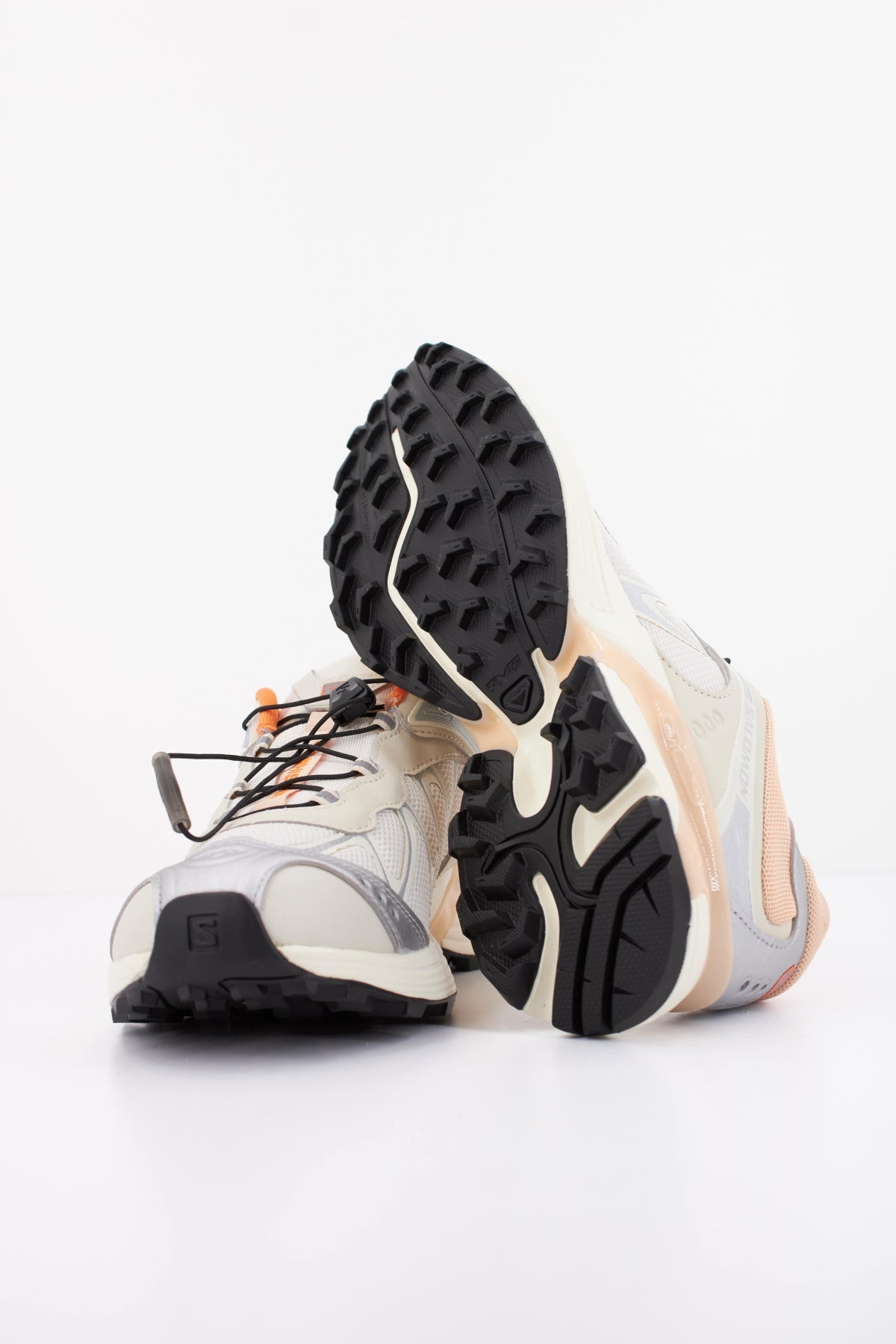 SALOMON XT WHISPER en color BLANCO  (5)