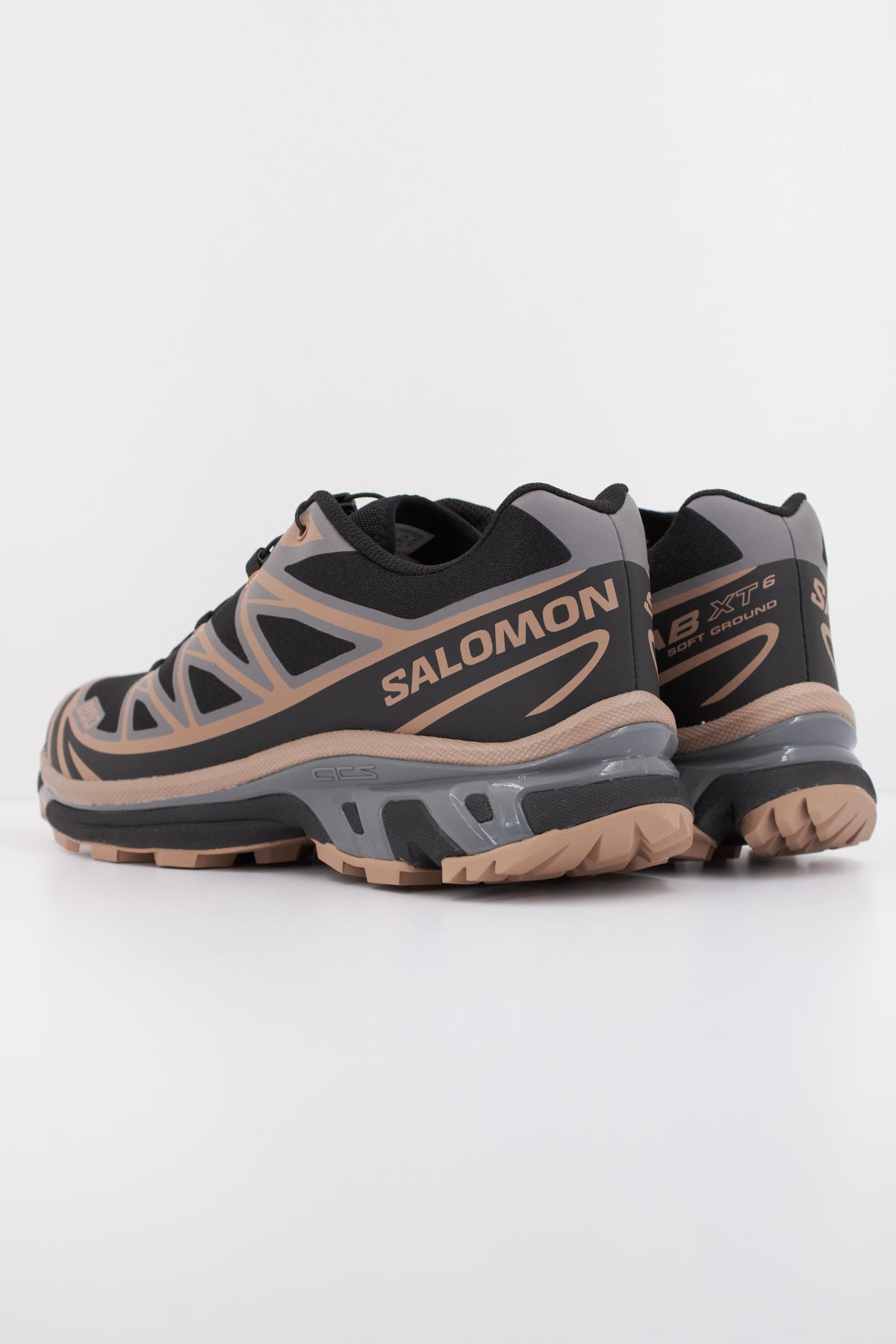 SALOMON XT  en color NEGRO  (4)