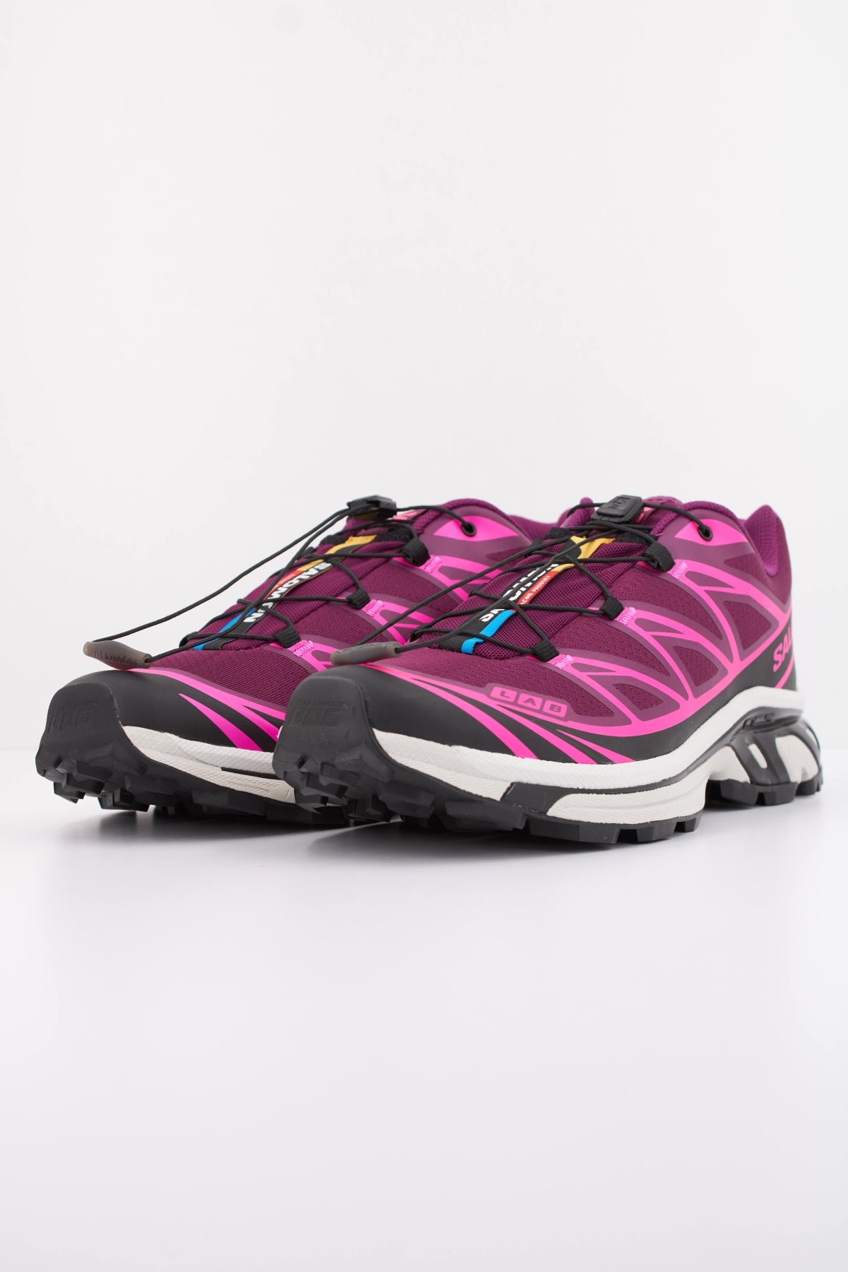 SALOMON XT  en color ROSA  (2)