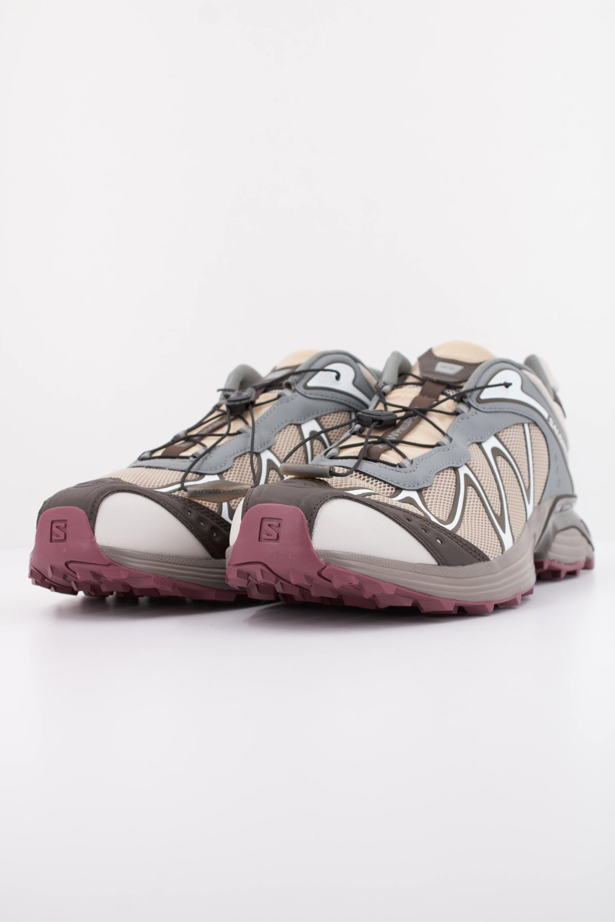 SALOMON XT WHISPER en color MARRON  (2)