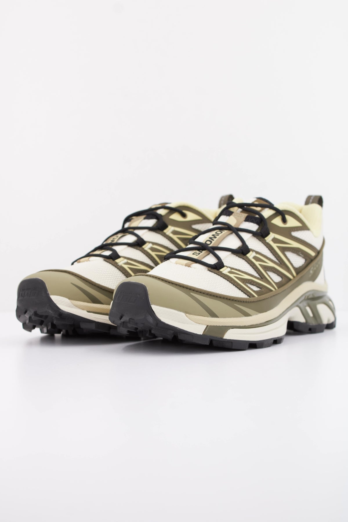 SALOMON XT  EXPANSE en color VERDE  (2)
