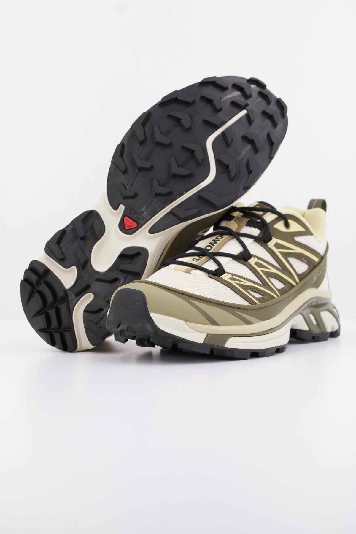 SALOMON XT  EXPANSE en color VERDE  (5)