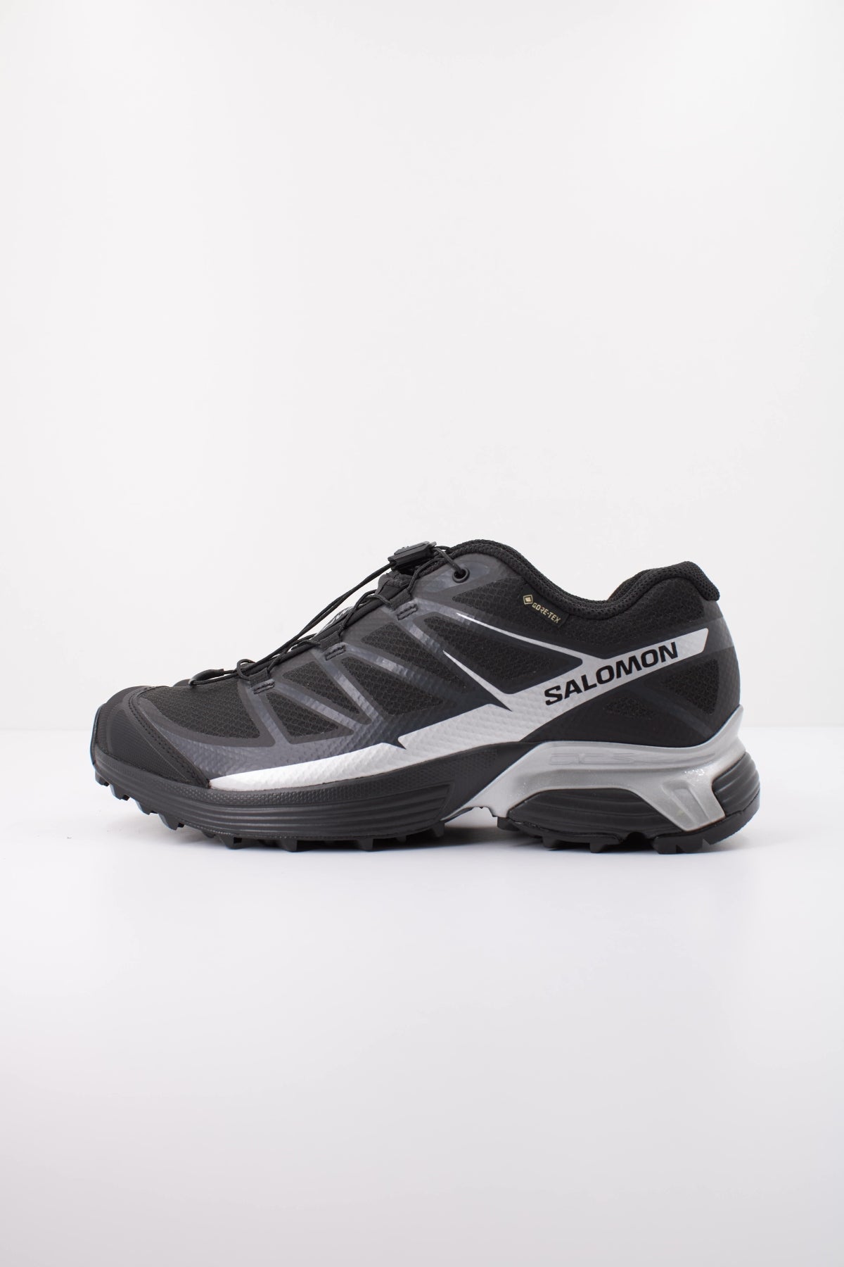 SALOMON XT PATHWAY GTX en color NEGRO  (1)