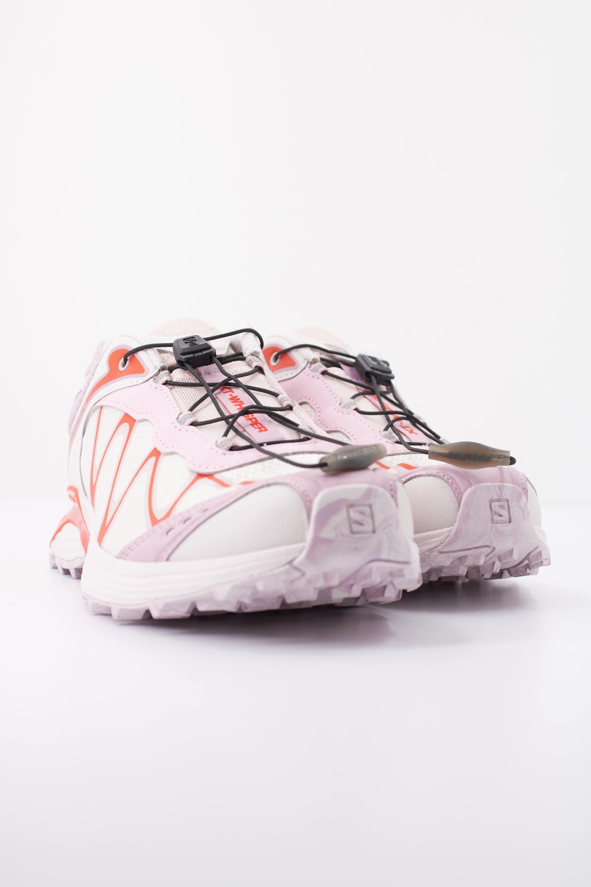 SALOMON XT WHISPER NOSTALGIA en color ROSA  (2)