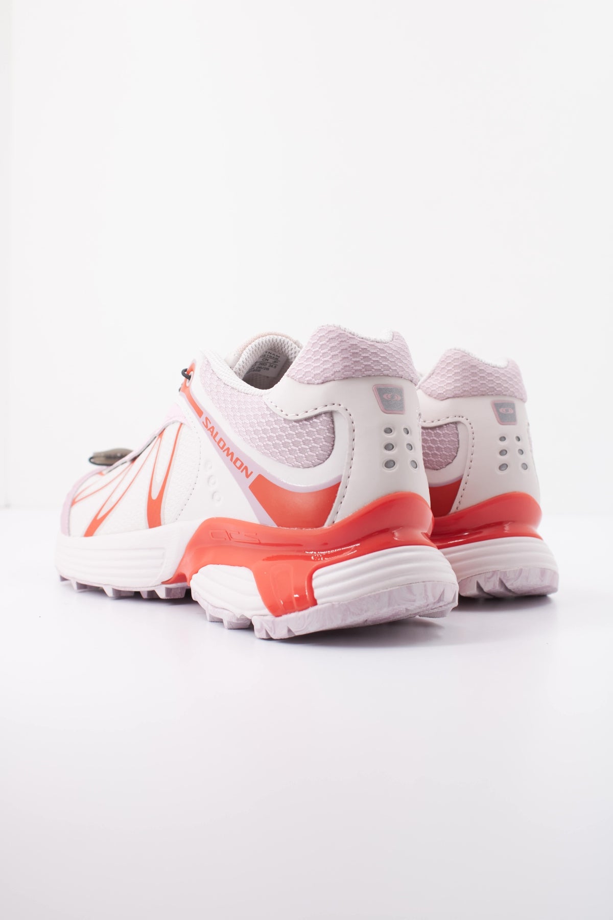 SALOMON XT WHISPER NOSTALGIA en color ROSA  (4)