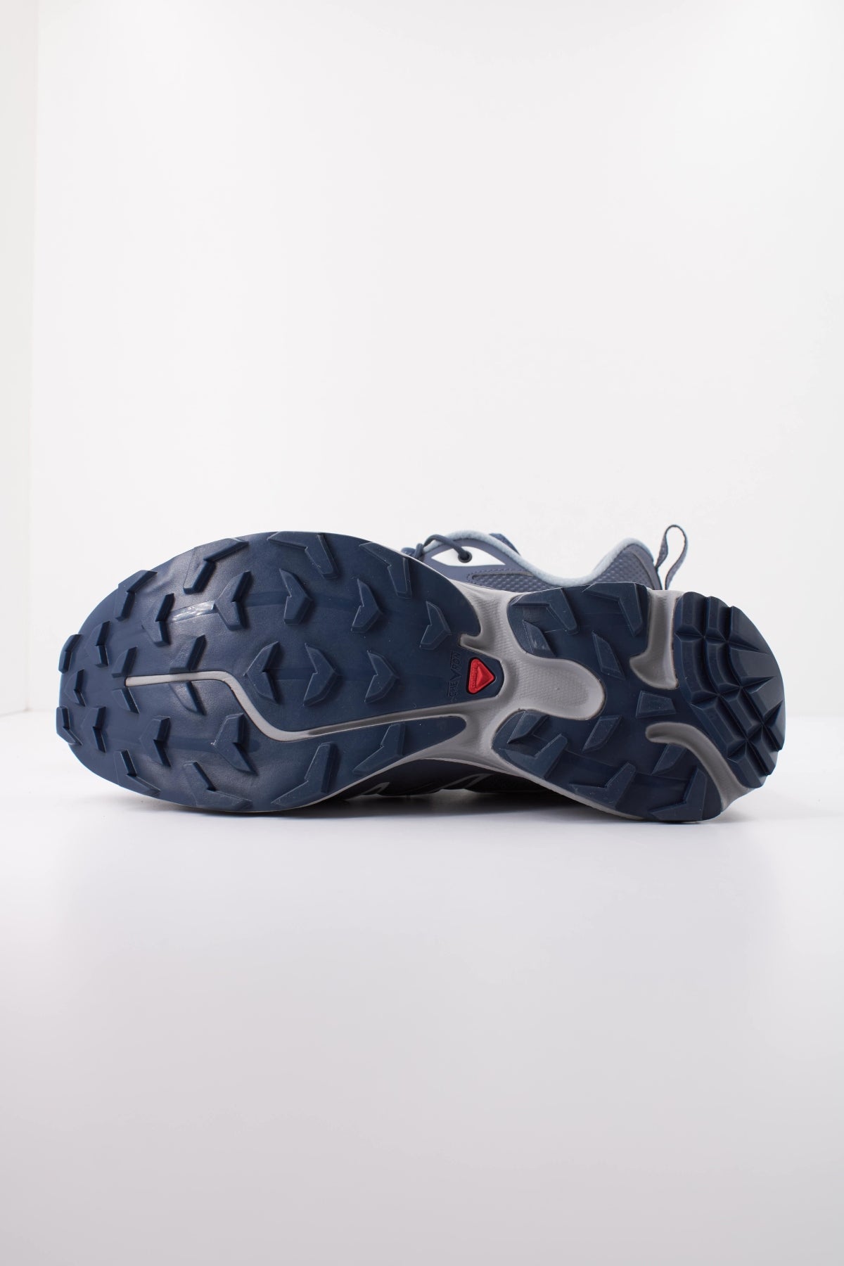 SALOMON XT  EXPANSE en color GRIS  (5)