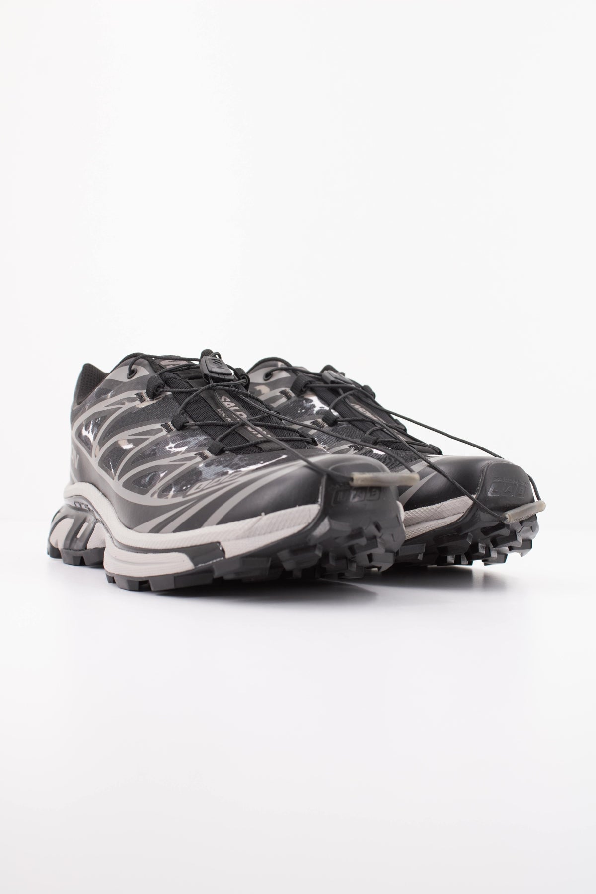 SALOMON XT- STORMSHADE  en color NEGRO  (2)