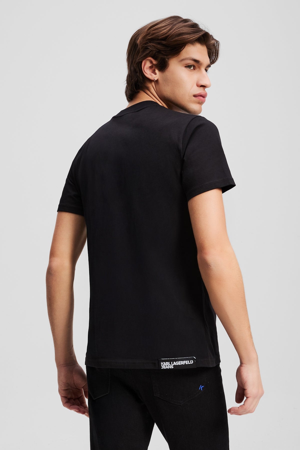 KARL LAGERFELD JEANS KLJ SLIM SS TEE en color NEGRO  (3)