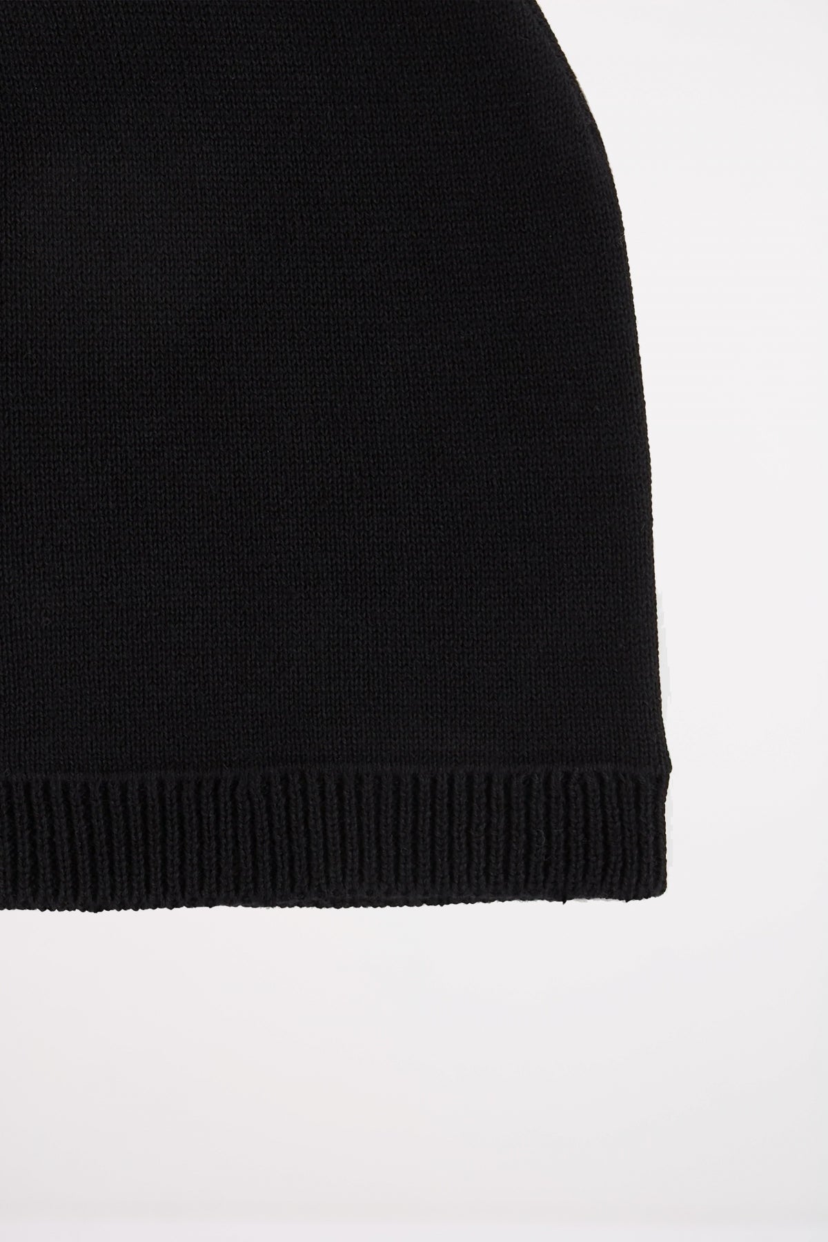 KARL LAGERFELD JEANS  KLJ SINGLE LAYER LOGO BEAN  en color NEGRO  (4)