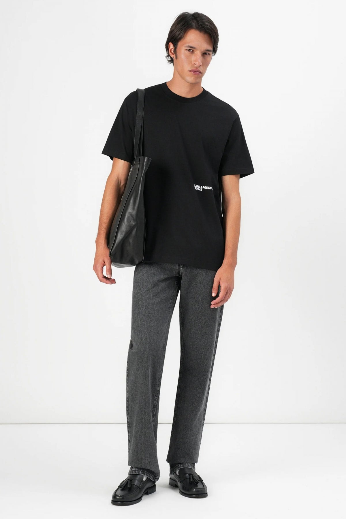KARL LAGERFELD JEANS KLJ REG ECLIPSE TEE en color NEGRO  (4)