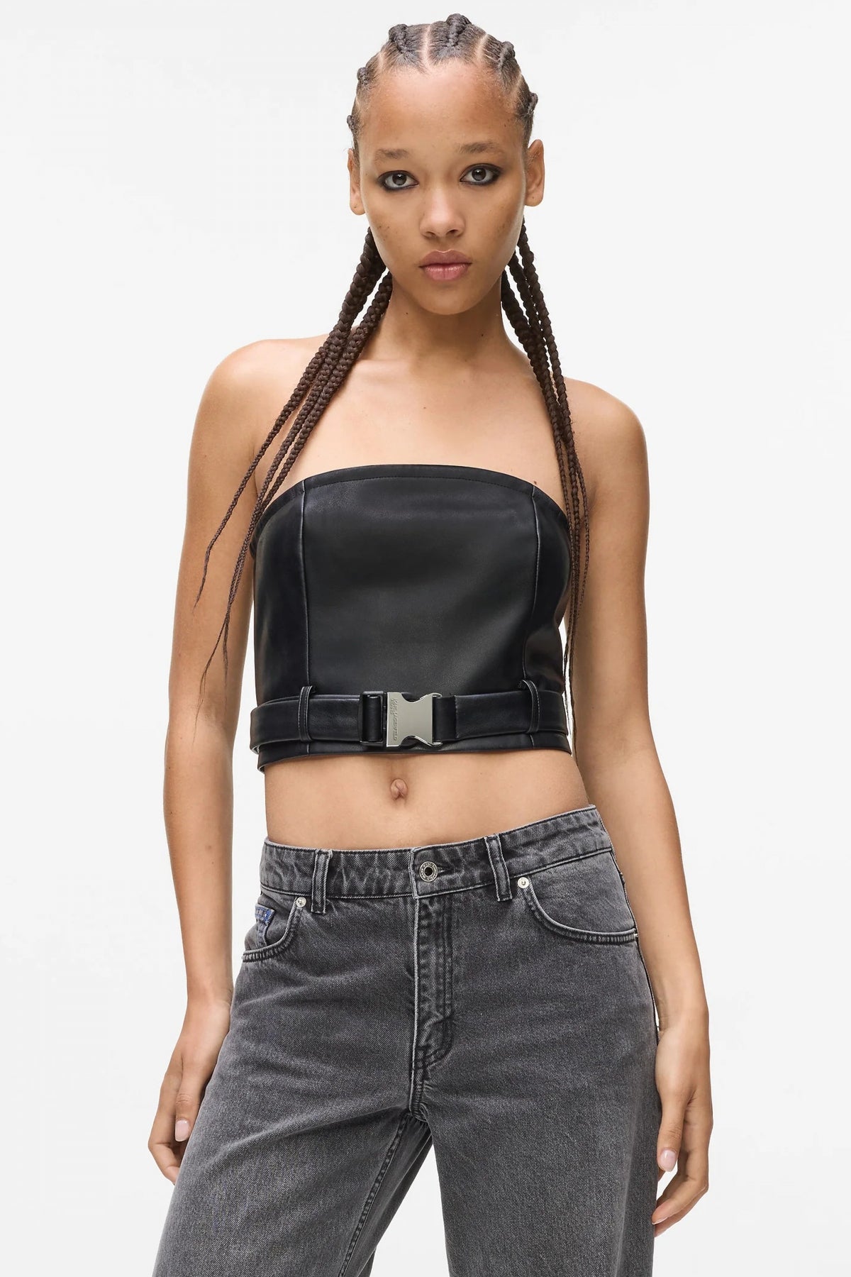 KARL LAGERFELD JEANS KLJ FAUX LEATHER TOP en color NEGRO  (1)