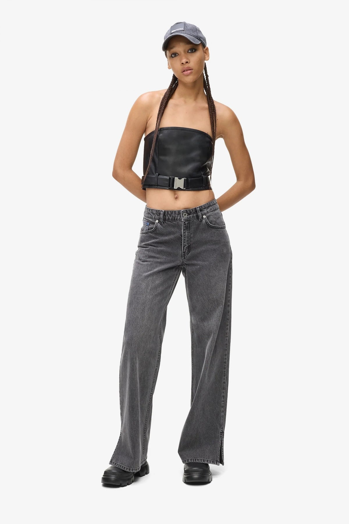 KARL LAGERFELD JEANS KLJ FAUX LEATHER TOP en color NEGRO  (4)