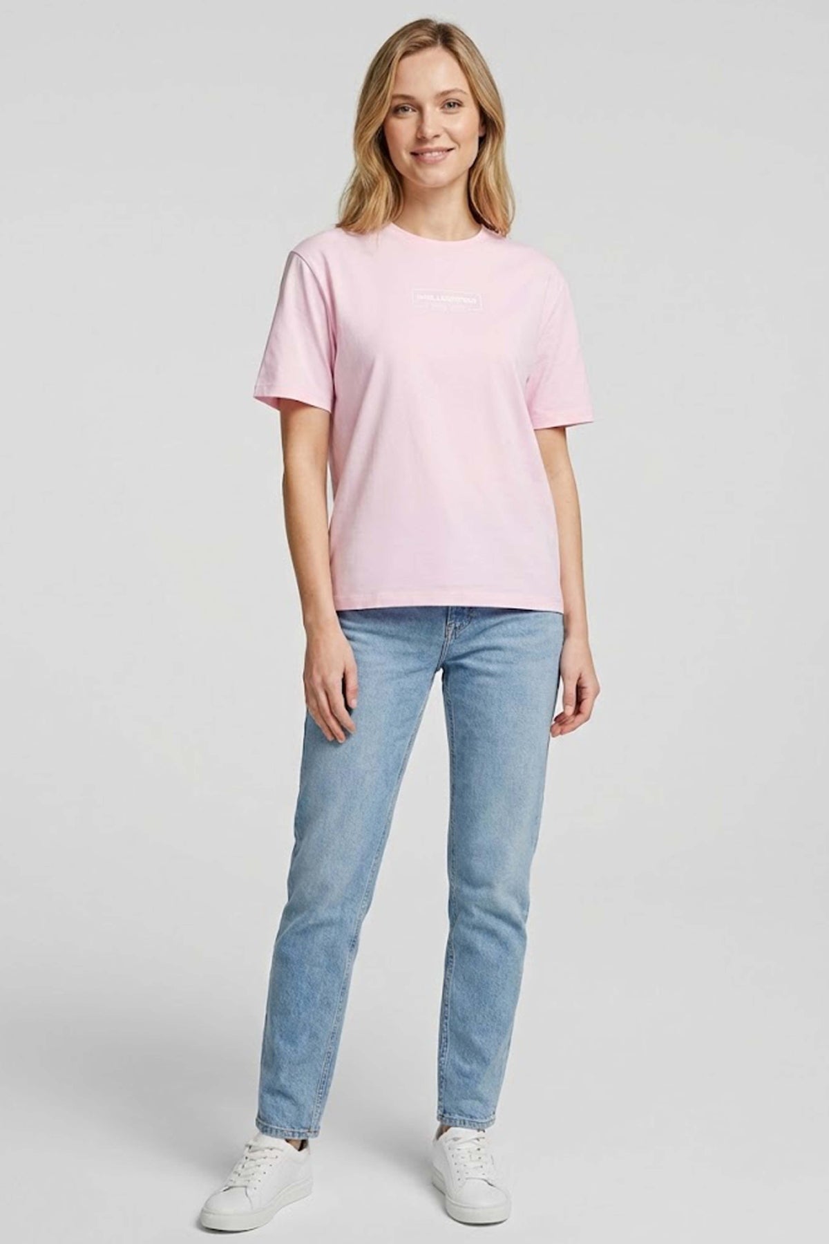 KARL LAGERFELD JEANS KLJ REG OUTLINE LOGO TEE en color ROSA  (1)