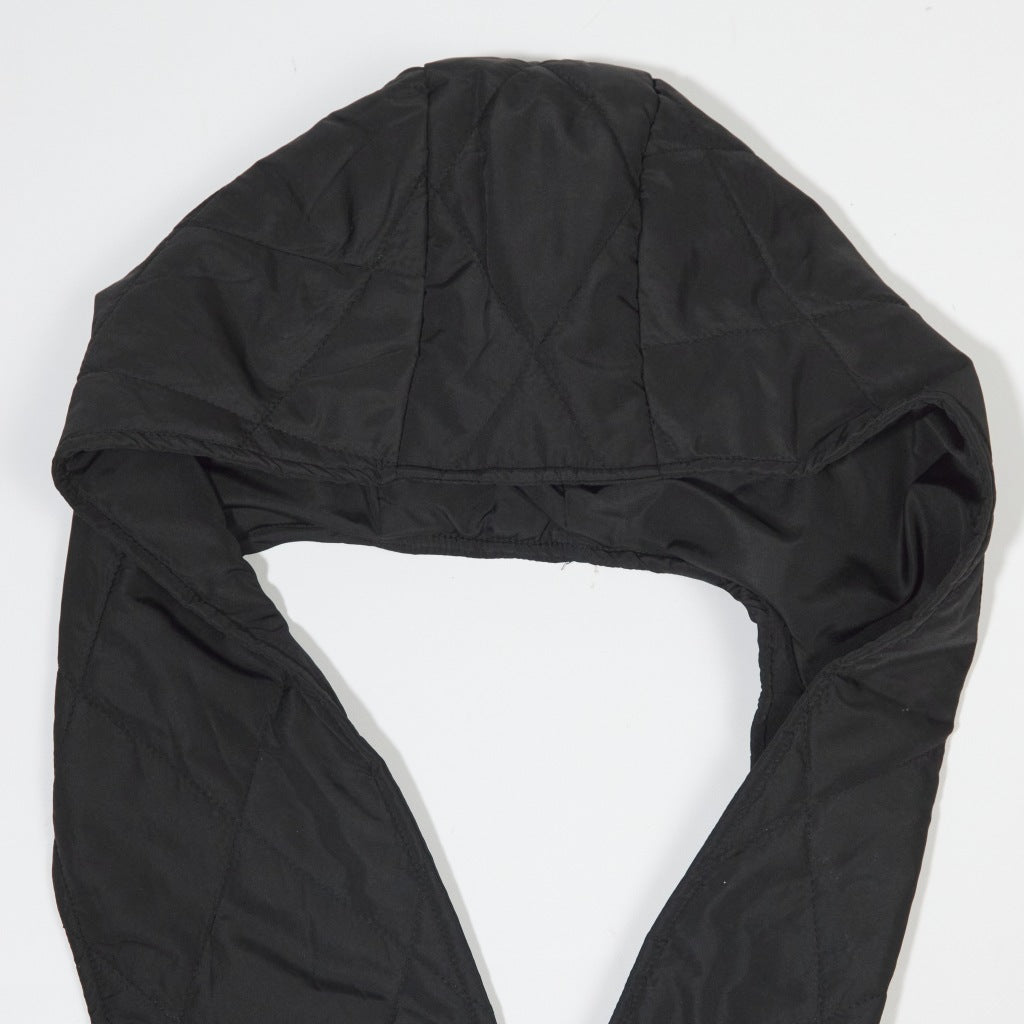 KARL LAGERFELD JEANS  KLJ HOODED SCARF  en color NEGRO  (6)