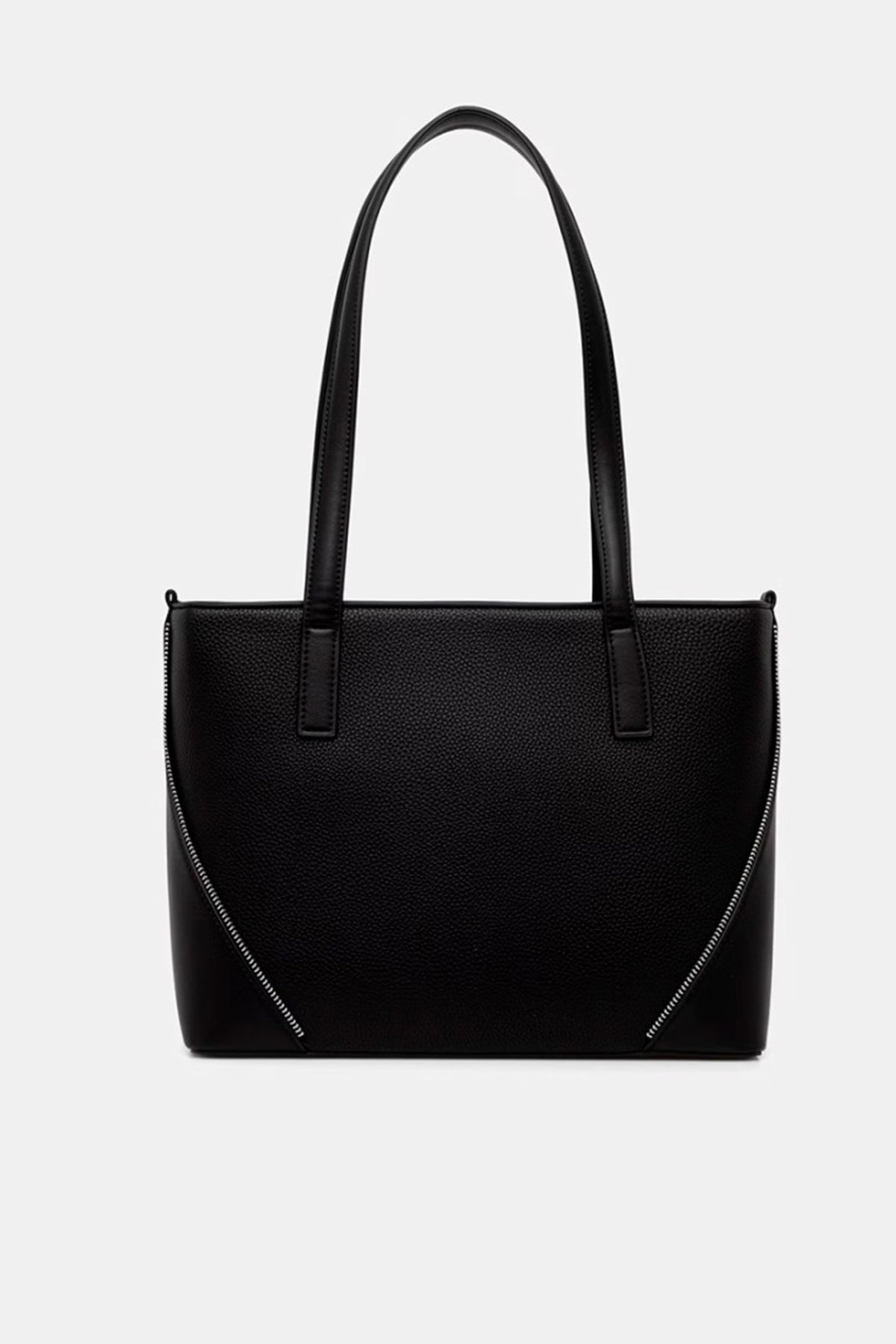 KARL LAGERFELD JEANS BW KLJ REBEL MEDIUM TOTE en color NEGRO  (2)