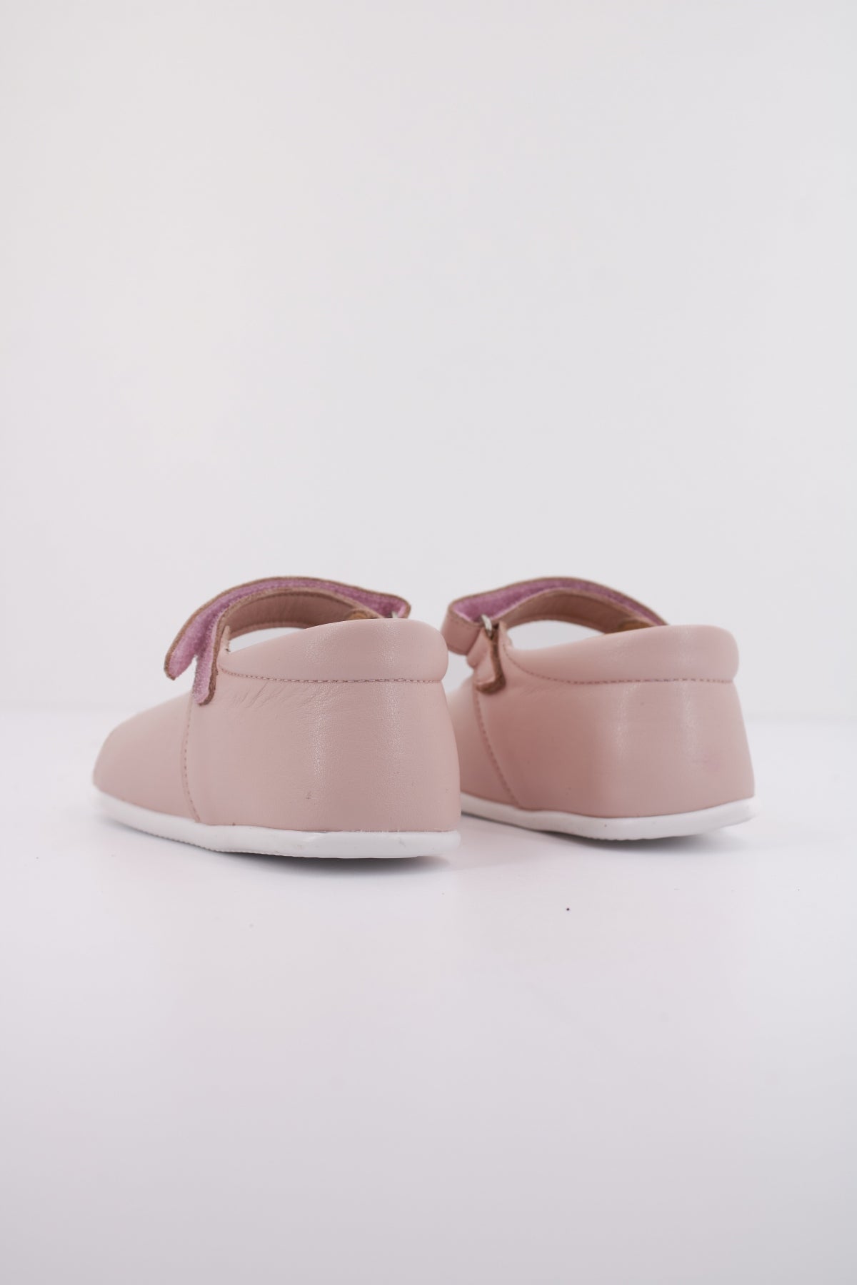 TINNY SHOES ATENEA  en color ROSA  (4)