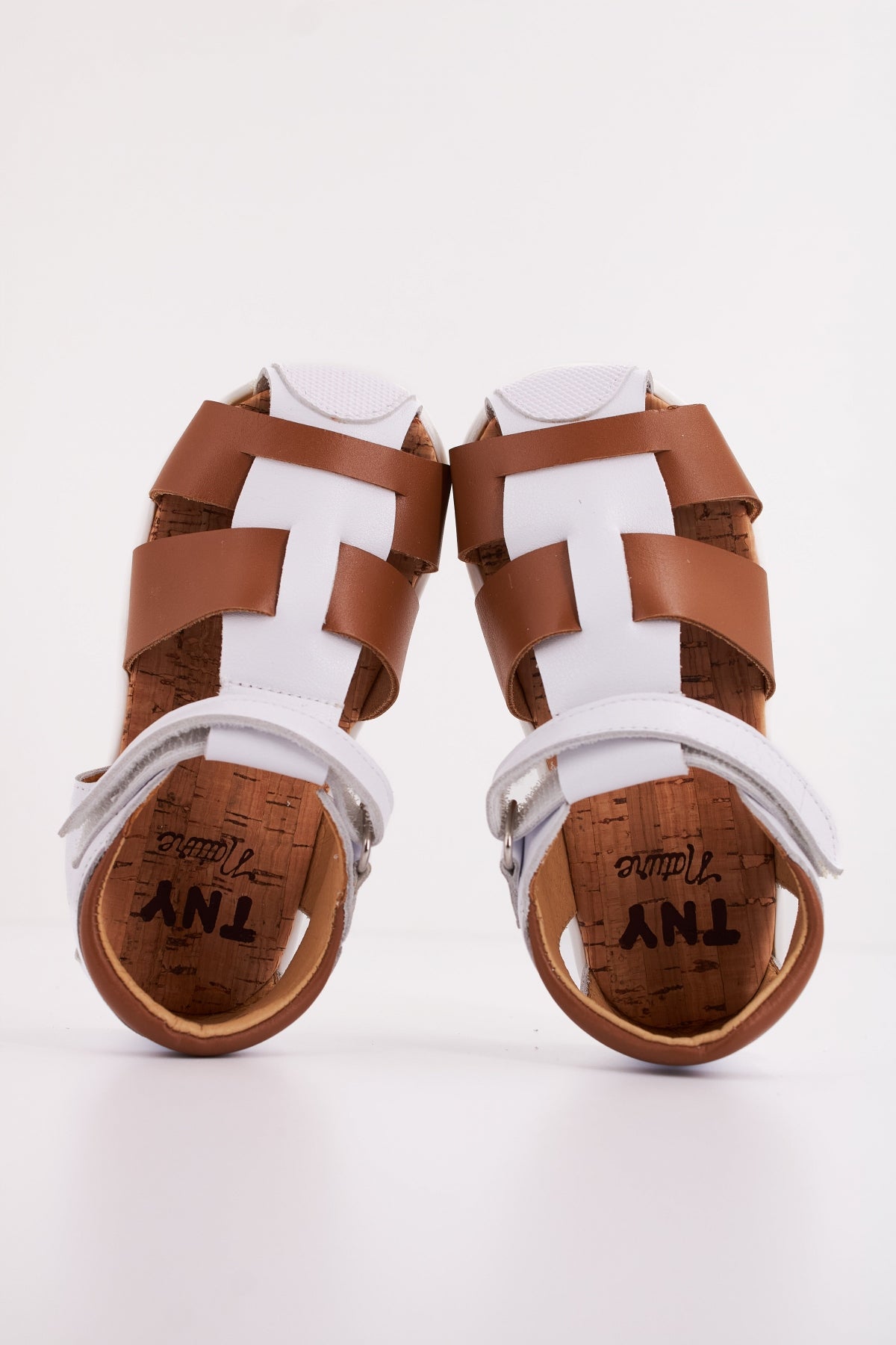 TINNY SHOES TRITON  en color BLANCO  (3)