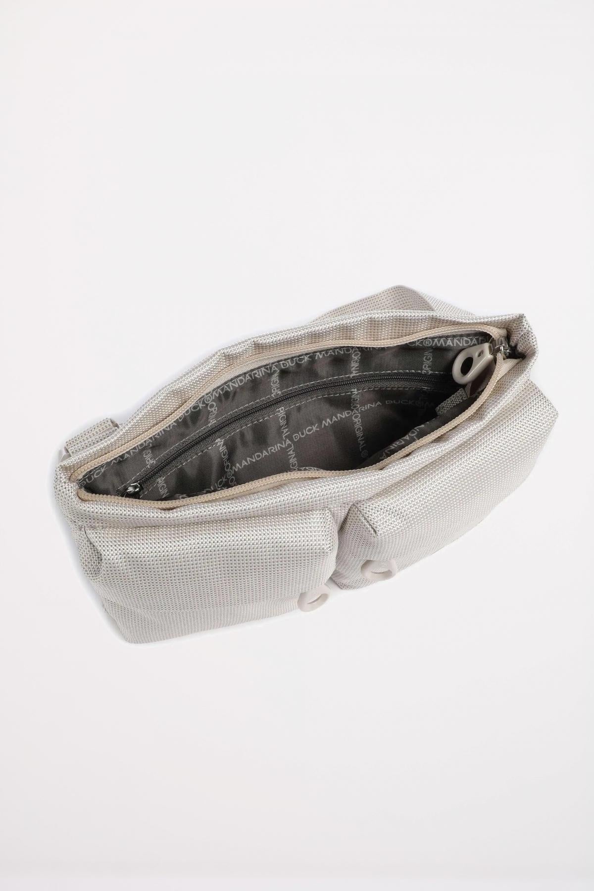 MANDARINA DUCK MD CROSSOVER en color BLANCO  (4)