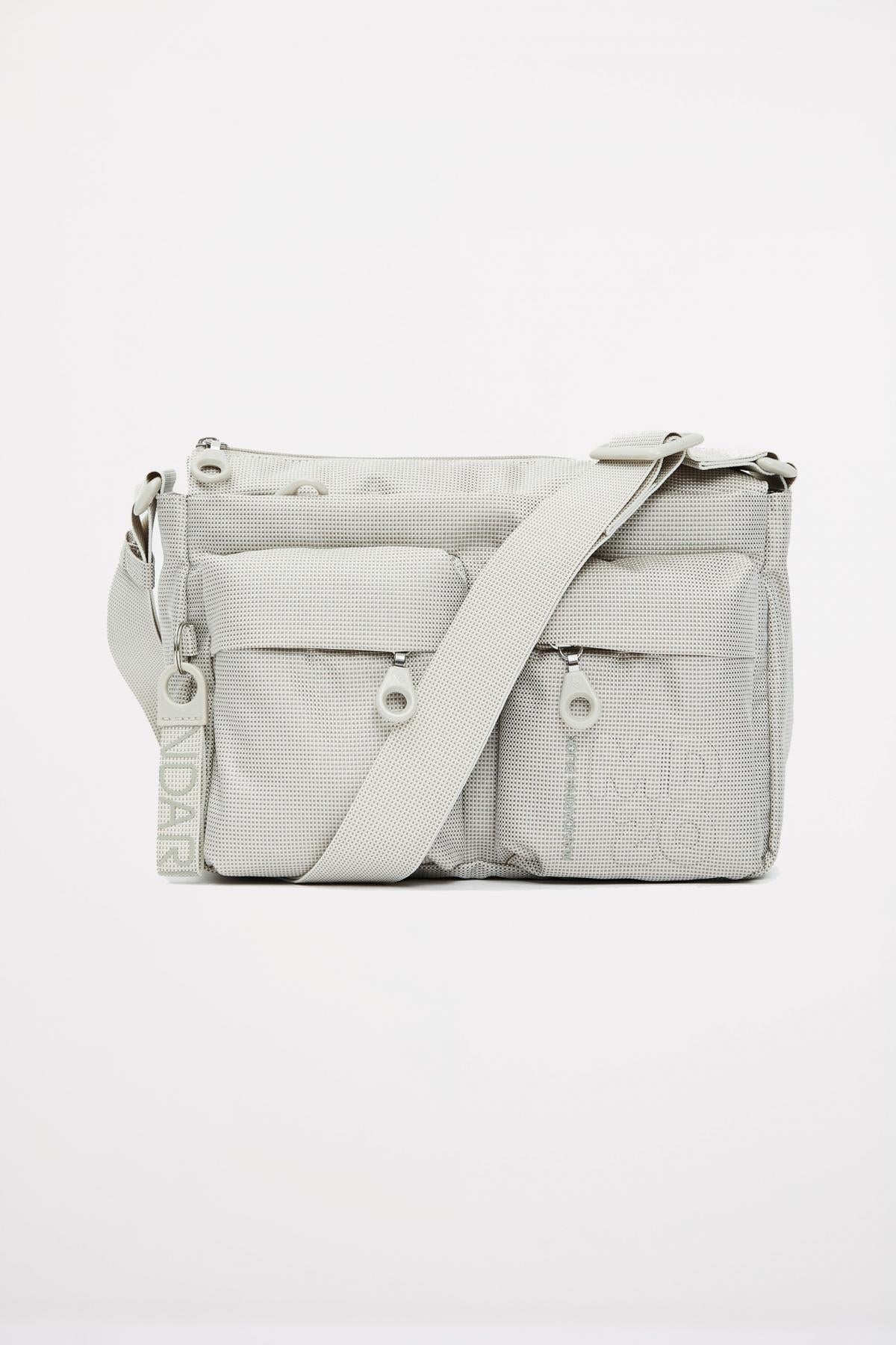 MANDARINA DUCK MD CROSSOVER en color BLANCO  (1)
