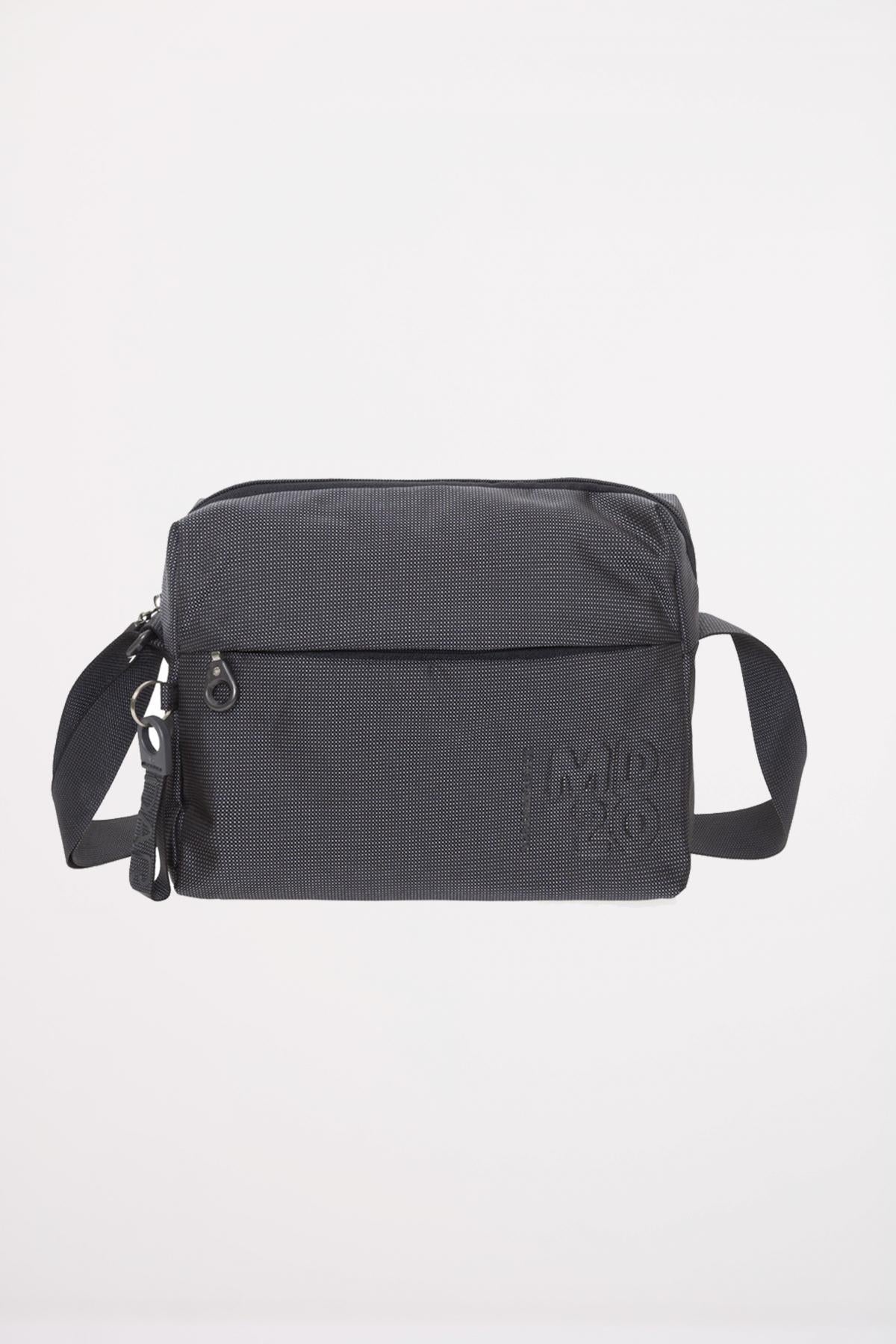 MANDARINA DUCK MD CROSSOVER en color NEGRO  (1)